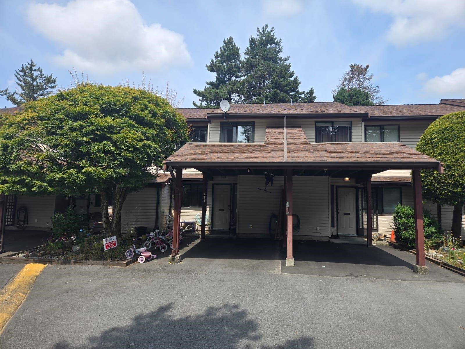 









13880


74

Avenue, 111,
Surrey,




BC
V3W 7E6

