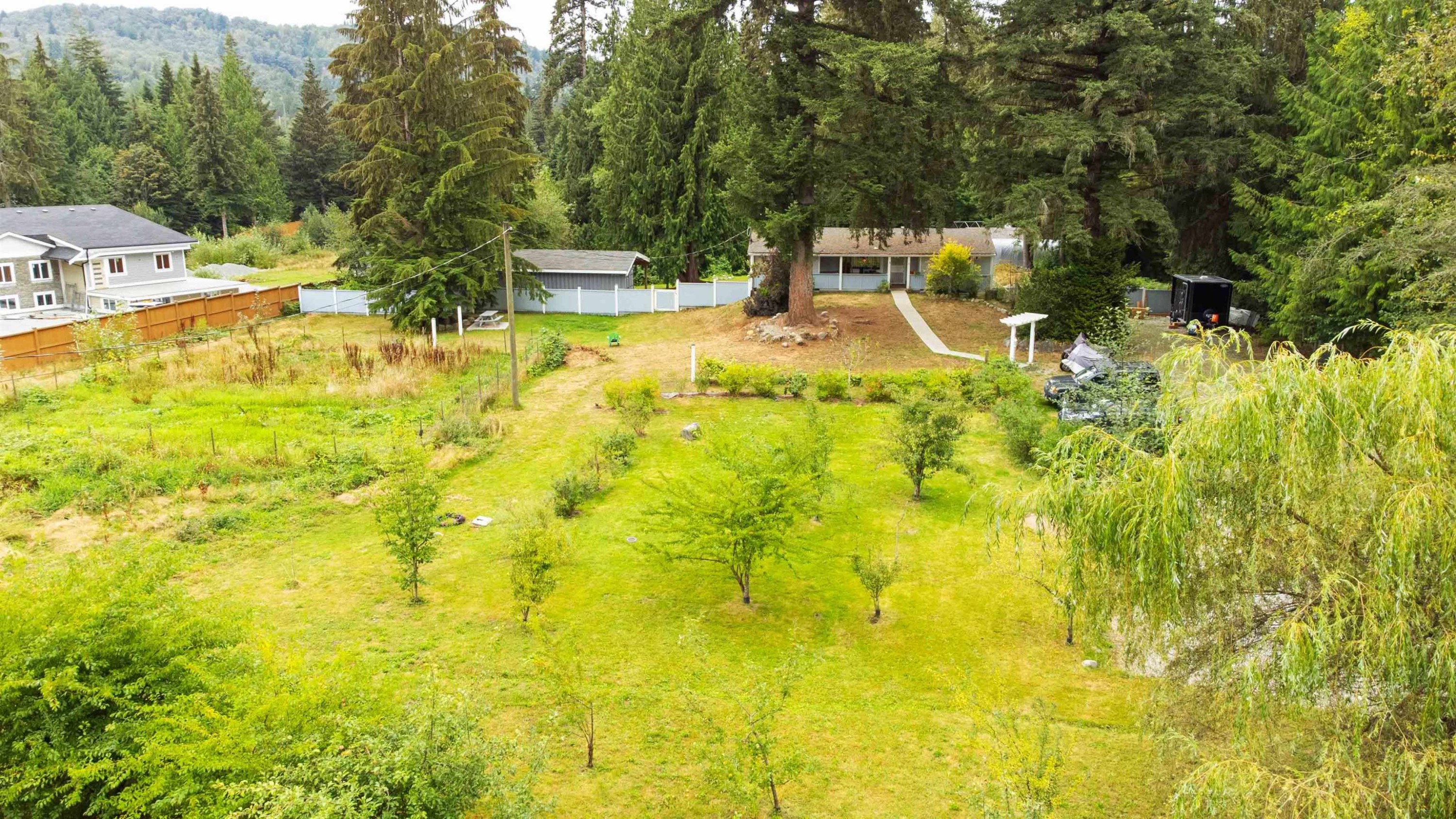 









9703


Dewdney Trunk

Road,
Mission,




BC
V2V 7G5

