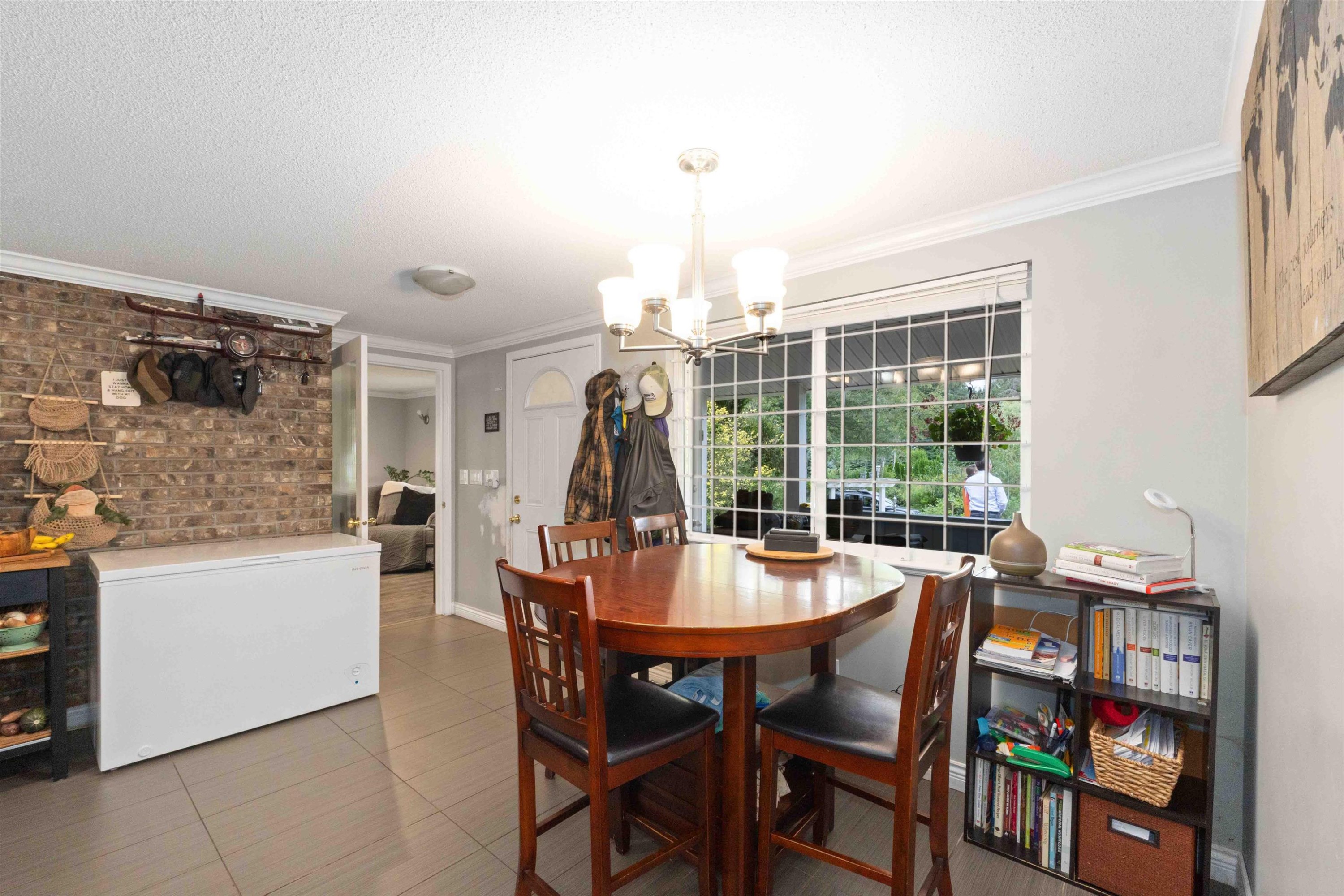 









9703


Dewdney Trunk

Road,
Mission,




BC
V2V 7G5

