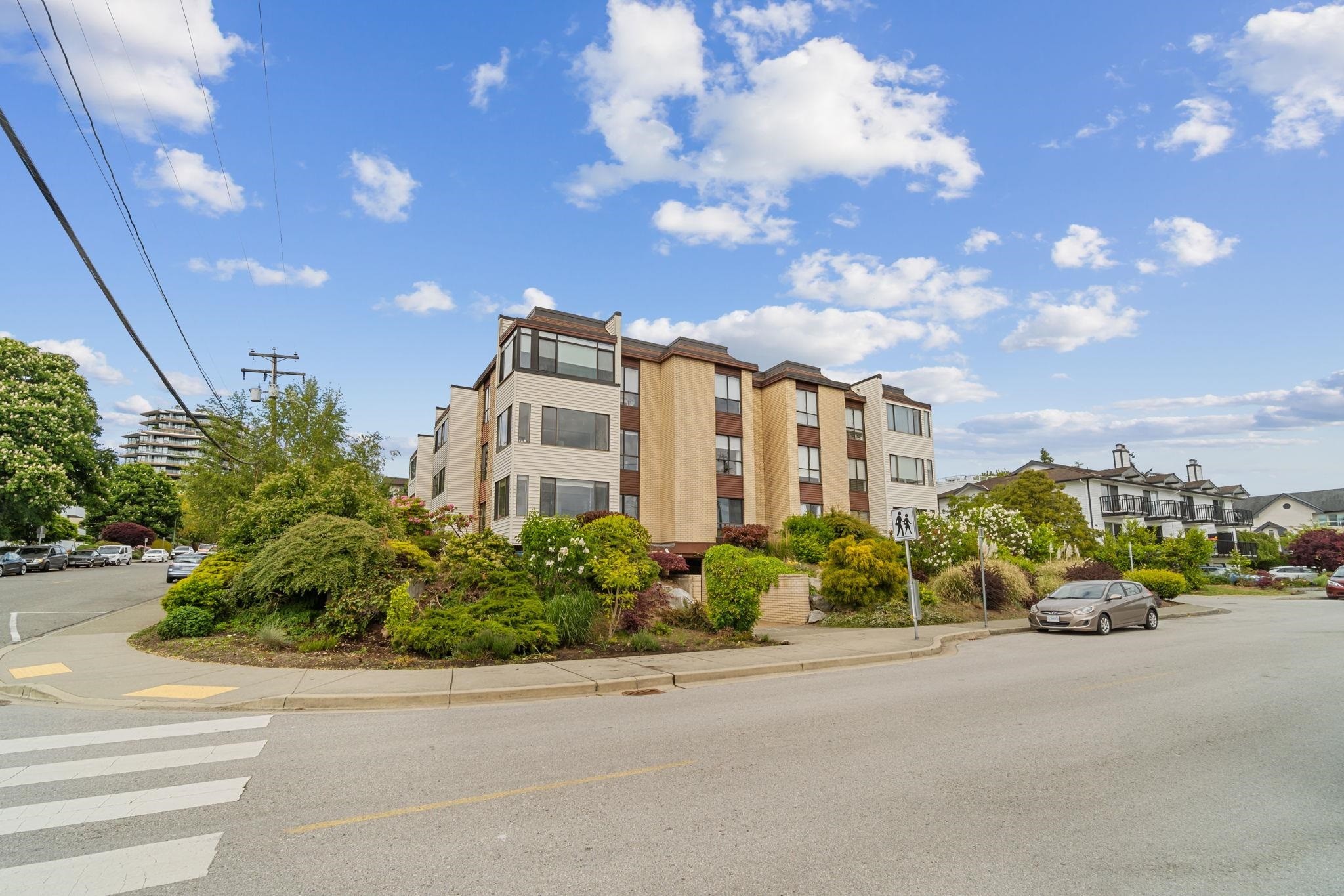 









15265


Roper

Avenue, 203,
White Rock,




BC
V4B 2E9

