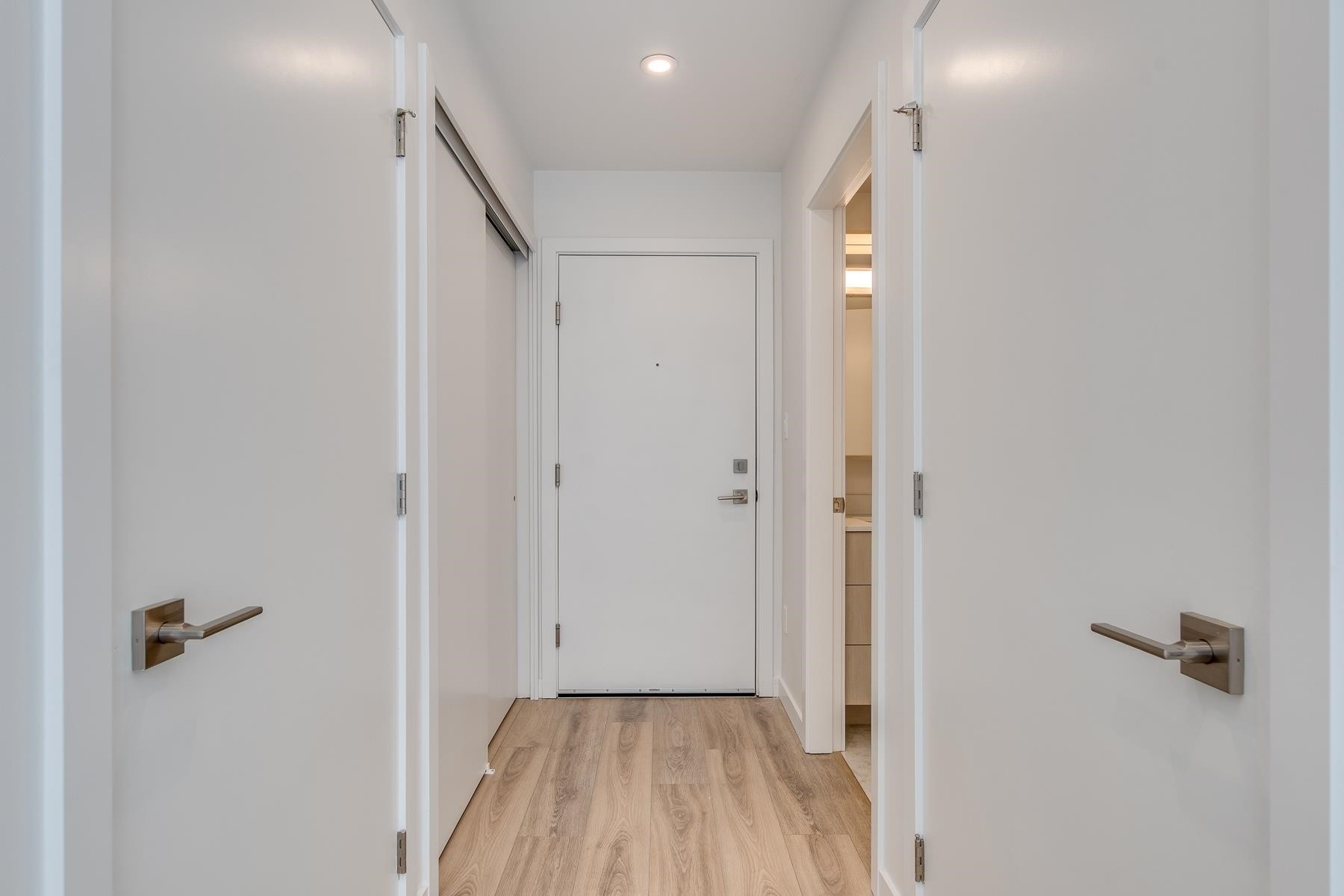 









13858


108

Avenue, E103,
Surrey,




BC
V3T 0T8

