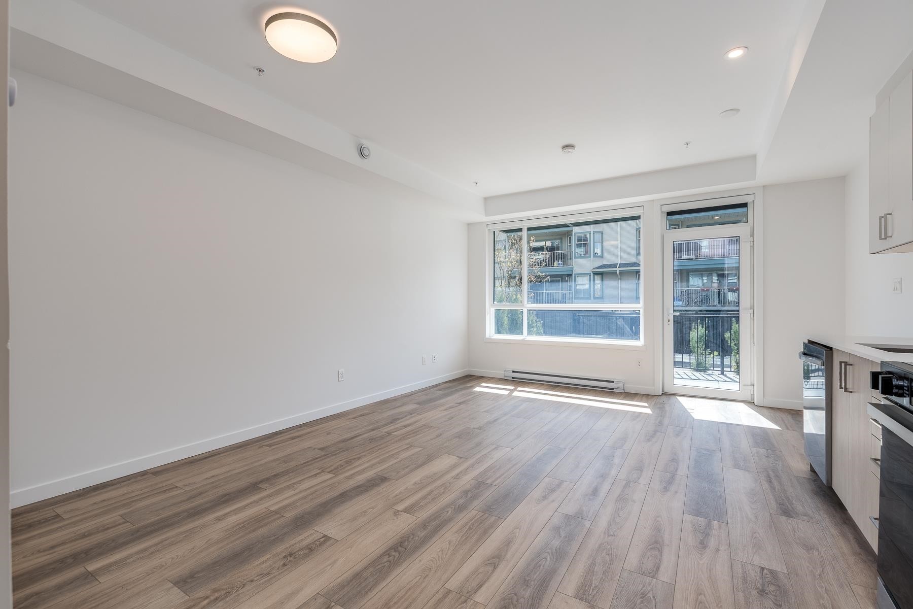 









13858


108

Avenue, E103,
Surrey,




BC
V3T 0T8

