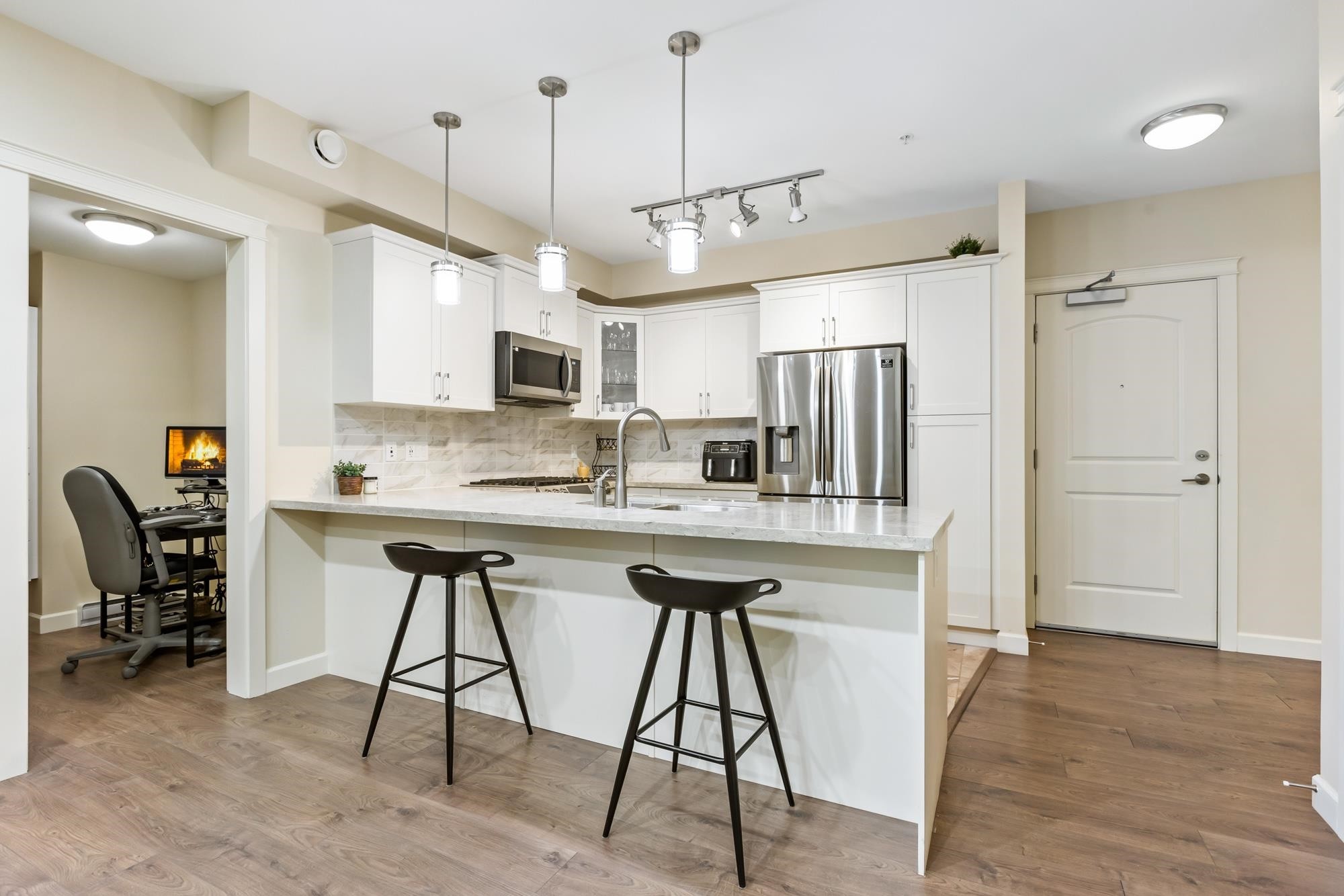 









14588


Mcdougall

Drive, 307,
Surrey,




BC
V4P 0H1

