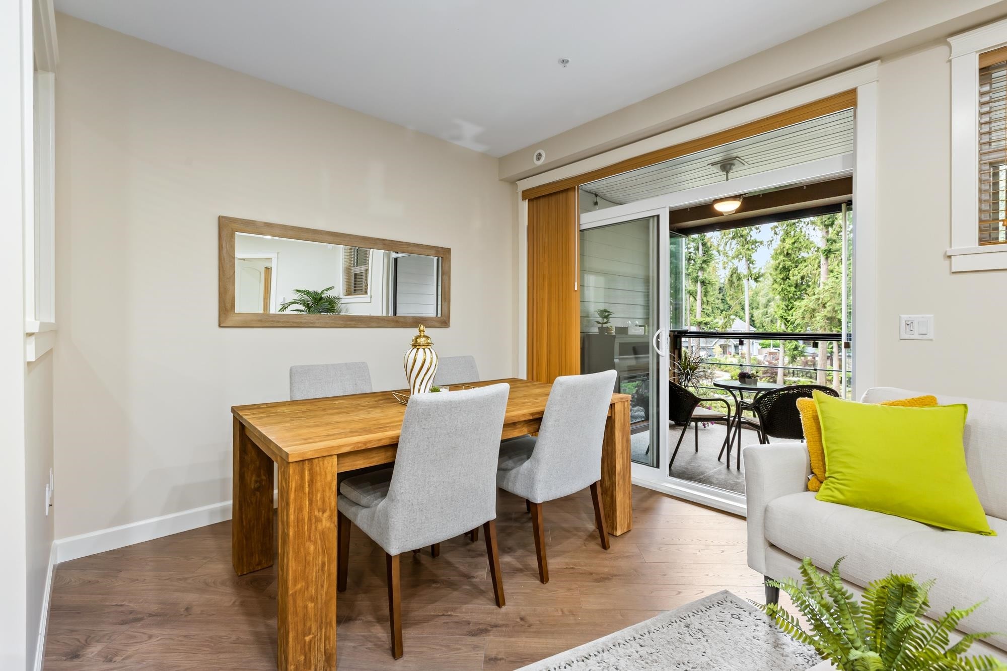 









14588


Mcdougall

Drive, 307,
Surrey,




BC
V4P 0H1

