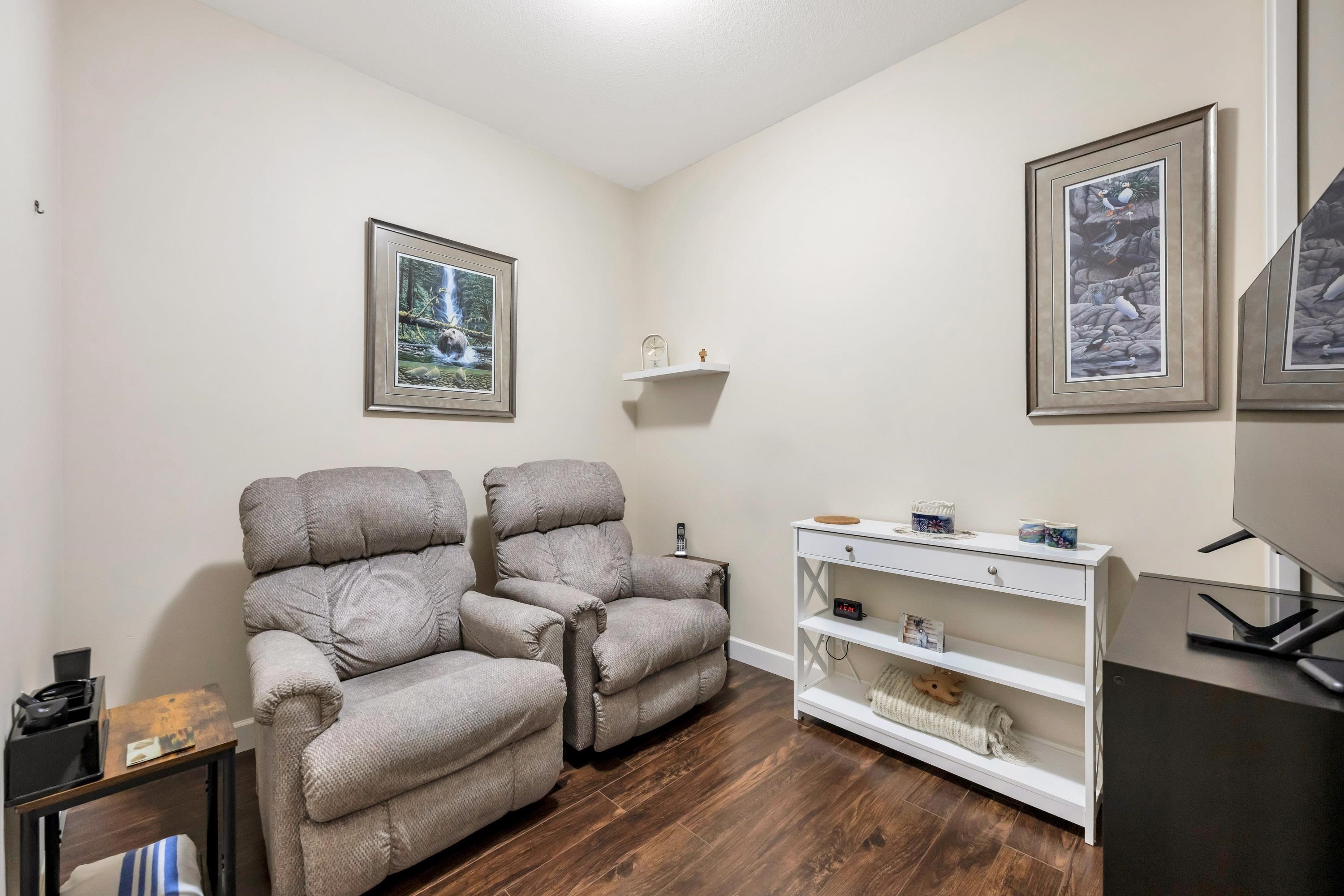 









8067


207

Street, 127,
Langley,




BC
V2Y 0N9

