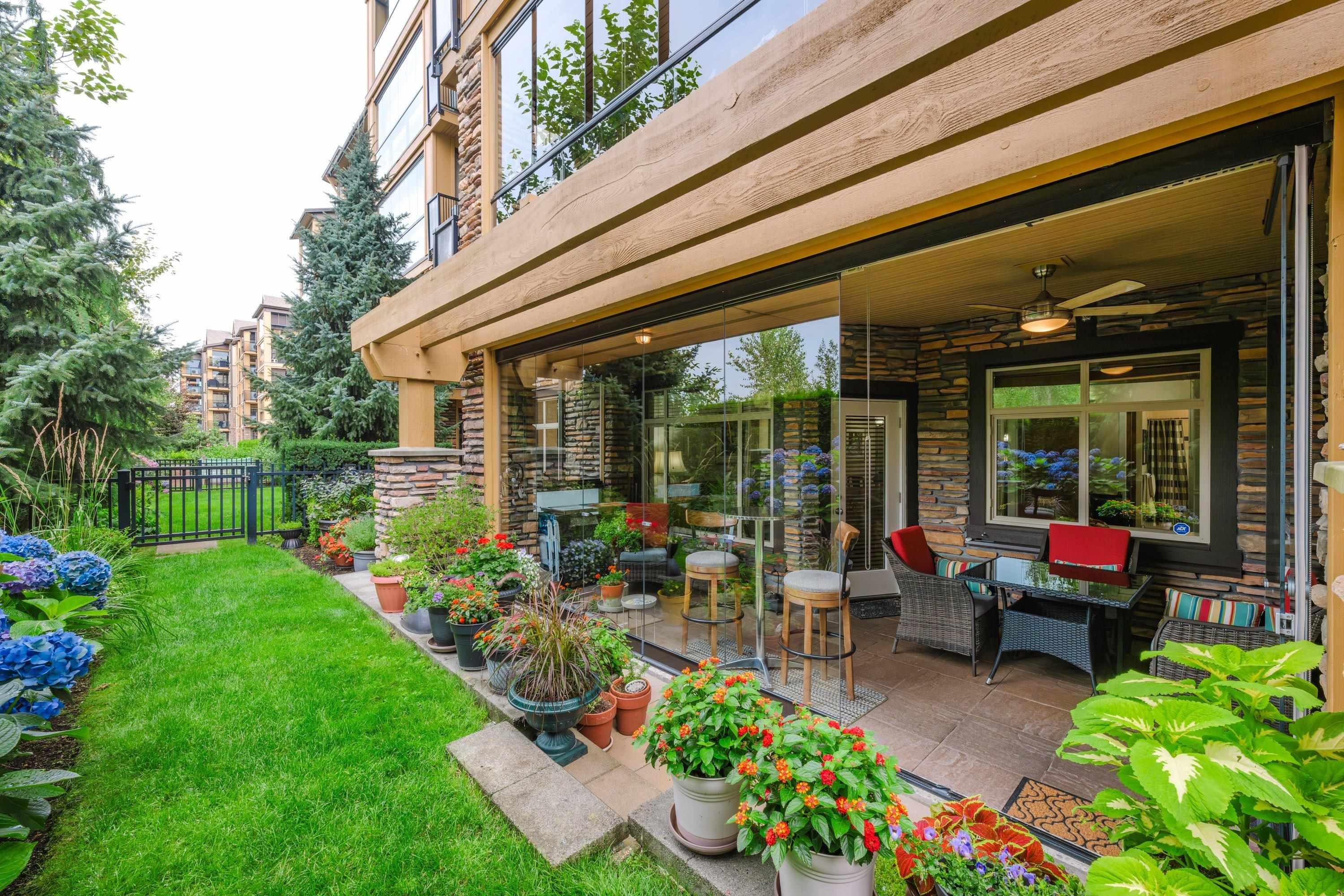 









8067


207

Street, 127,
Langley,




BC
V2Y 0N9

