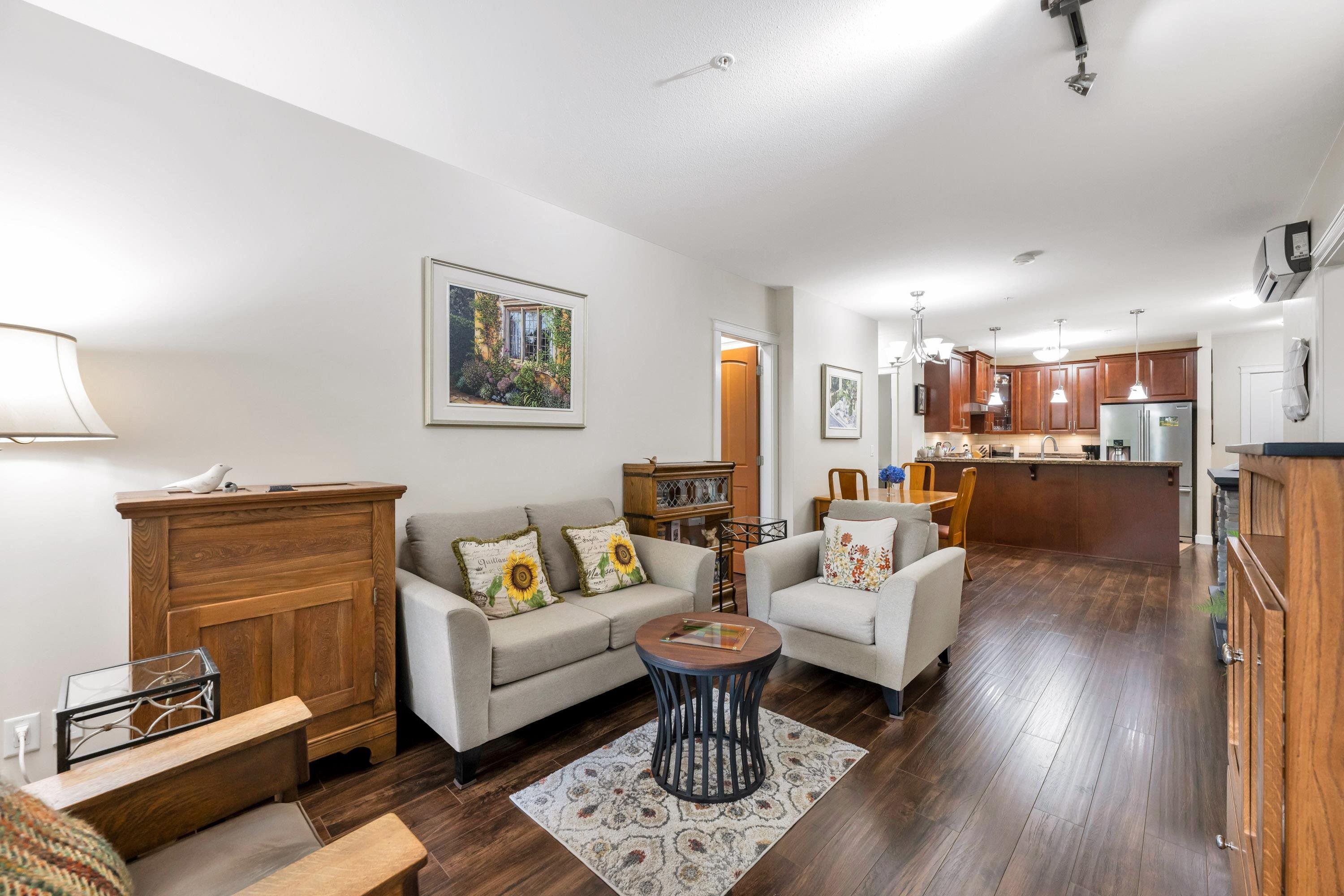 









8067


207

Street, 127,
Langley,




BC
V2Y 0N9

