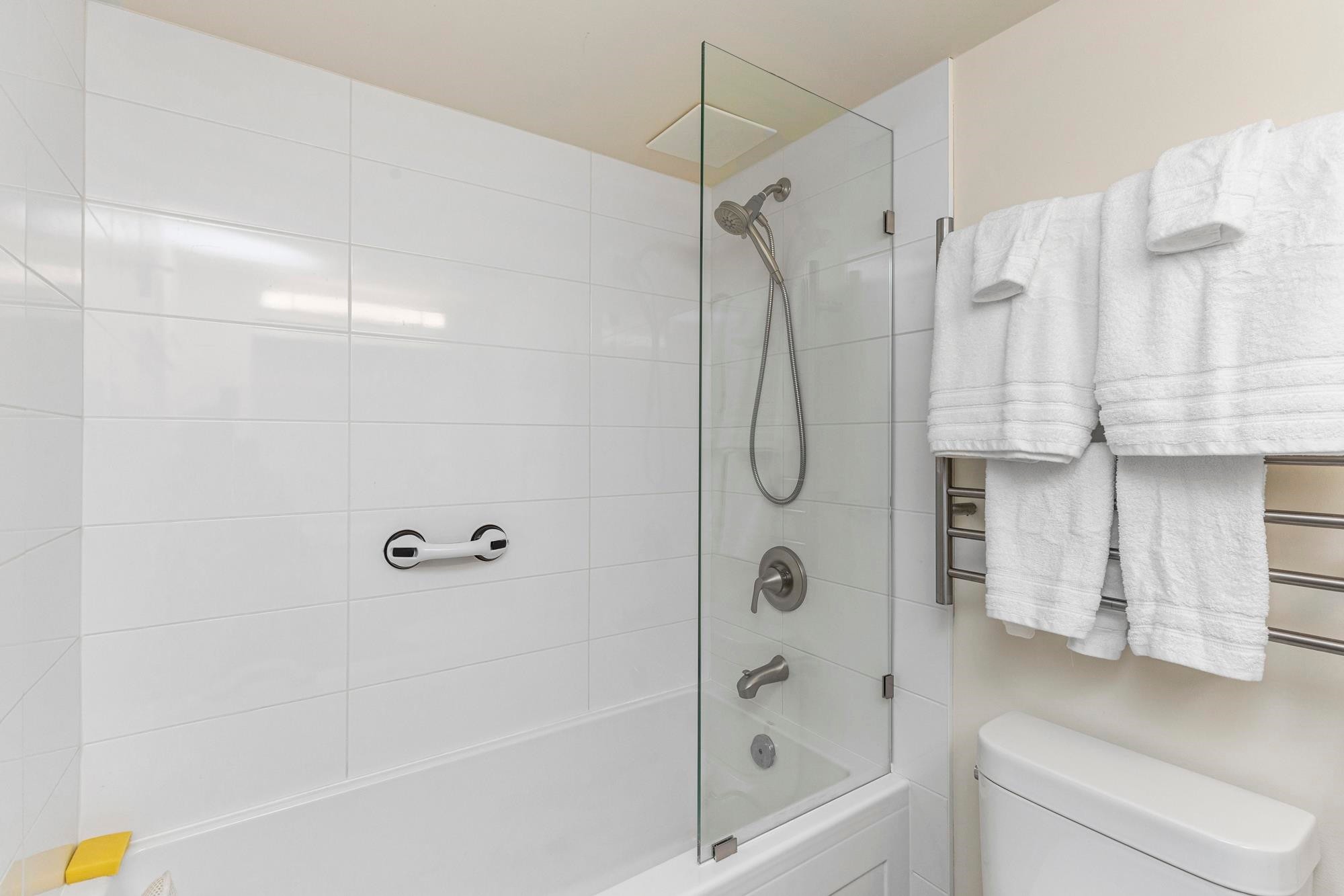 









21000


Enzian

Way, 306B,
Mission,




BC
V0M 1A1

