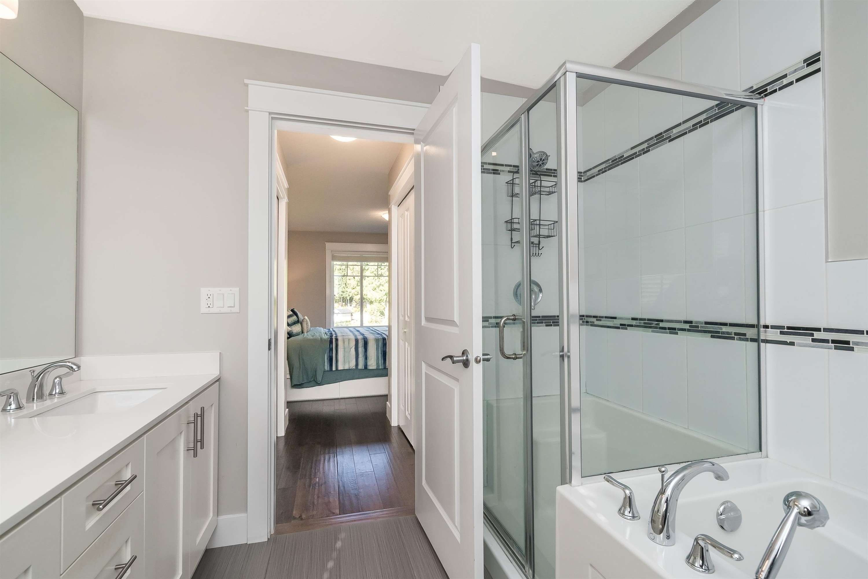 









36398


Cascade Ridge

Drive,
Mission,




BC
V2V 7G9

