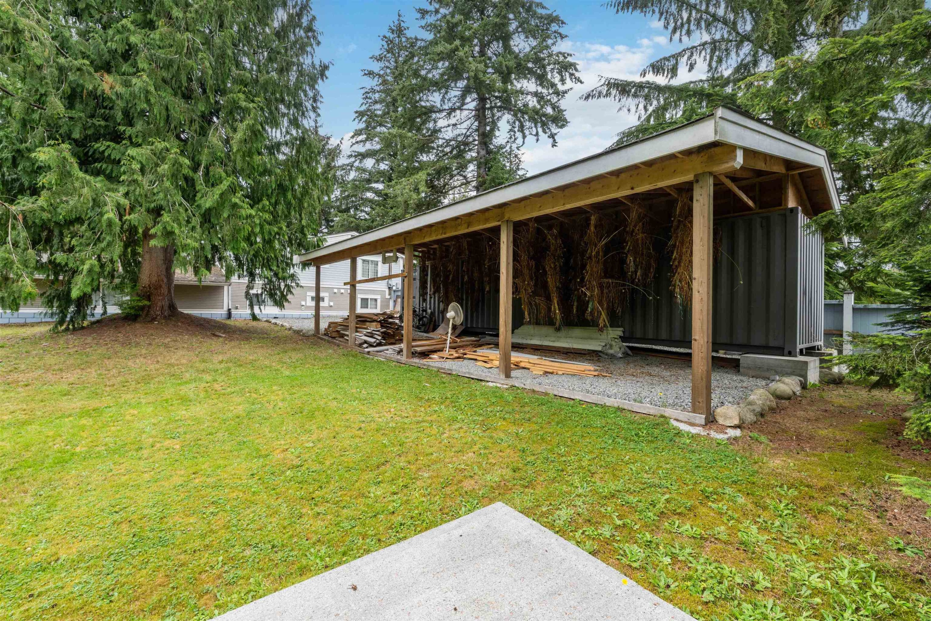 









9703


Dewdney Trunk

Road,
Mission,




BC
V2V 7G5

