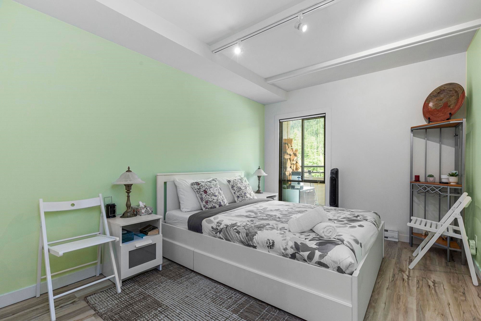 









21000


Enzian

Way, 306B,
Mission,




BC
V0M 1A1

