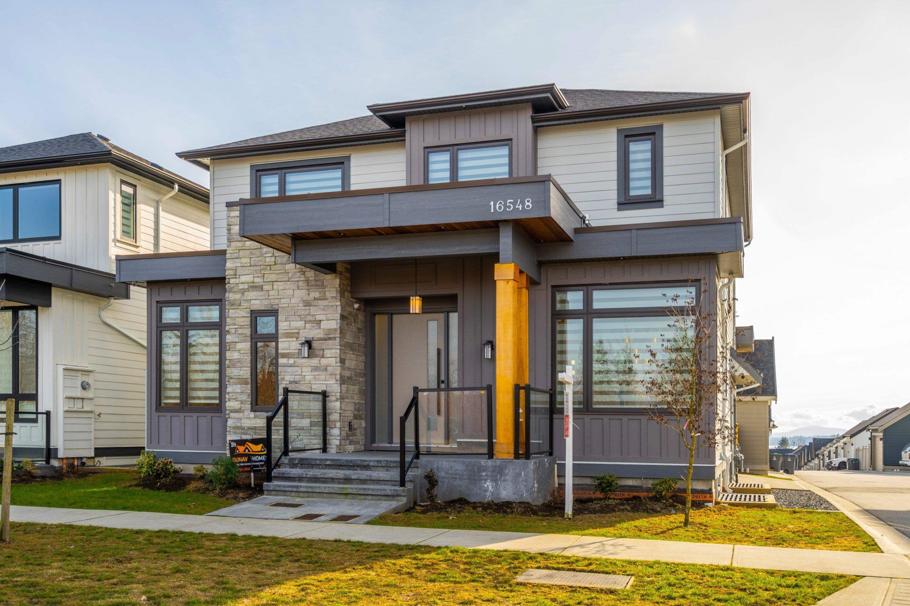 









16548


22

Avenue,
Surrey,




BC
V3Z 0V5

