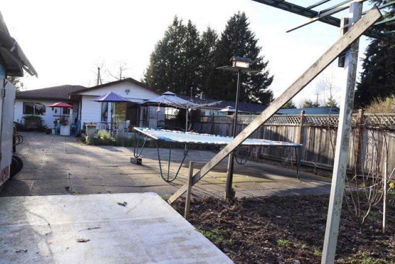 












4520 THOMPSON ROAD

,
Richmond,




BC
V6V 1S8

