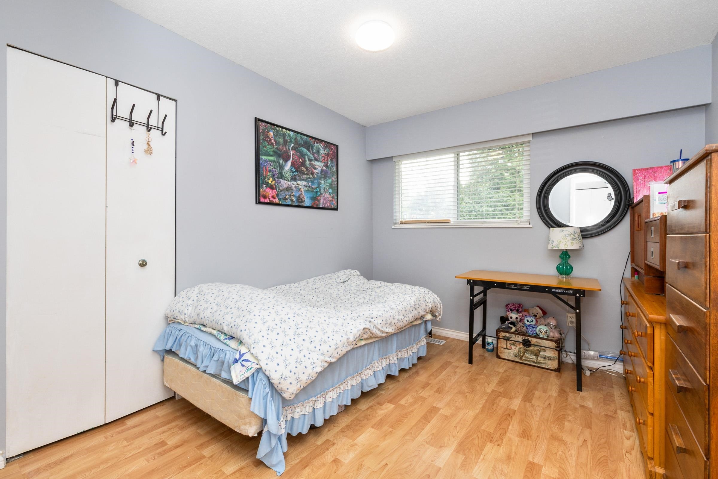 









22914


Storey

Avenue,
Maple Ridge,




BC
V2X 3W1

