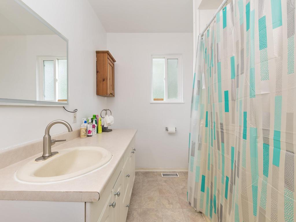 









22914


Storey

Avenue,
Maple Ridge,




BC
V2X 3W1

