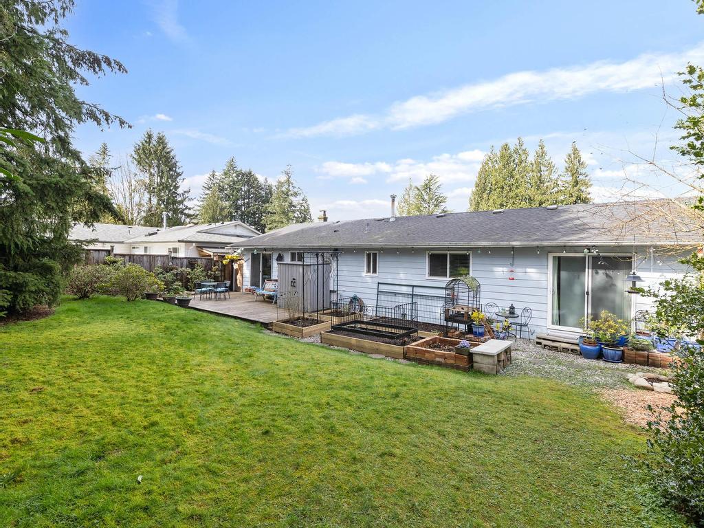 









22914


Storey

Avenue,
Maple Ridge,




BC
V2X 3W1

