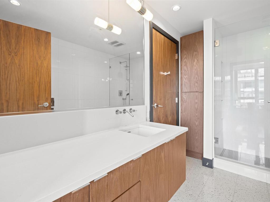 









9150


University High

Street, 404,
Burnaby,




BC
V5A 0C5

