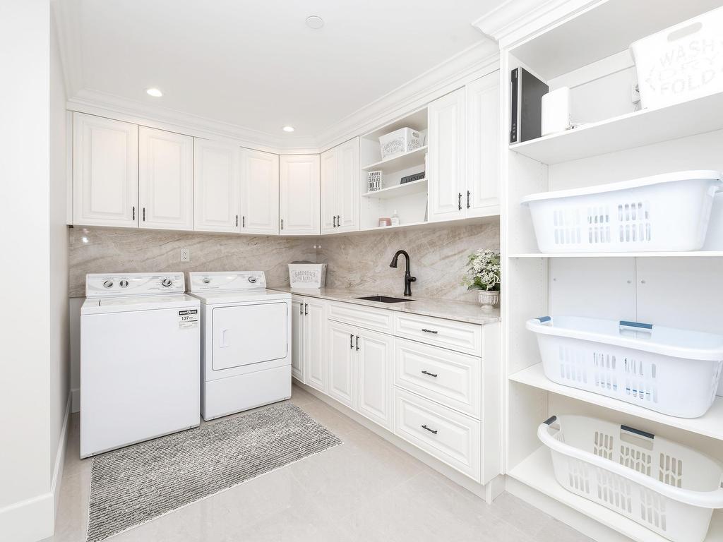 









25975


116

Avenue,
Maple Ridge,




BC
V4R 1Z6

