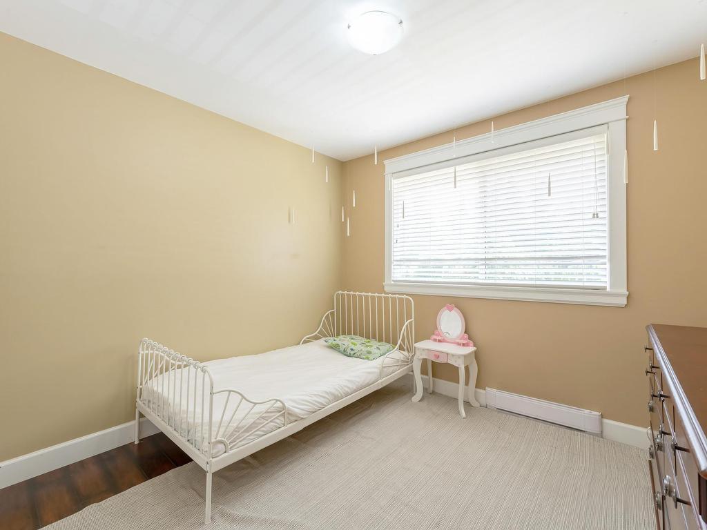 









25975


116

Avenue,
Maple Ridge,




BC
V4R 1Z6

