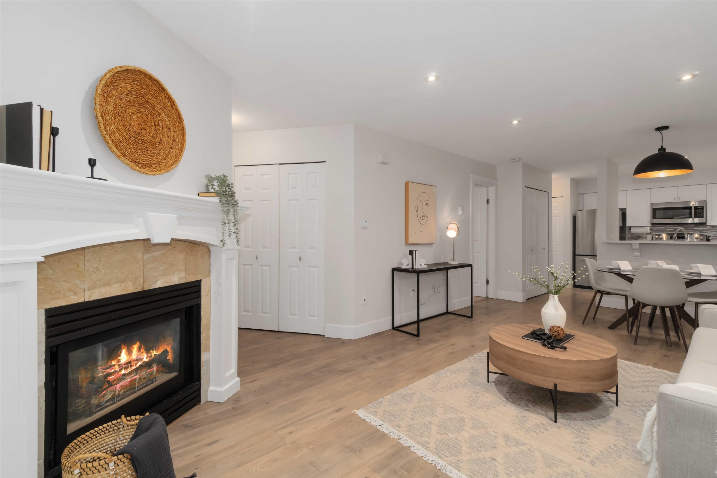 









65


Foxwood

Drive, 11,
Port Moody,




BC
V3H 4Z5

