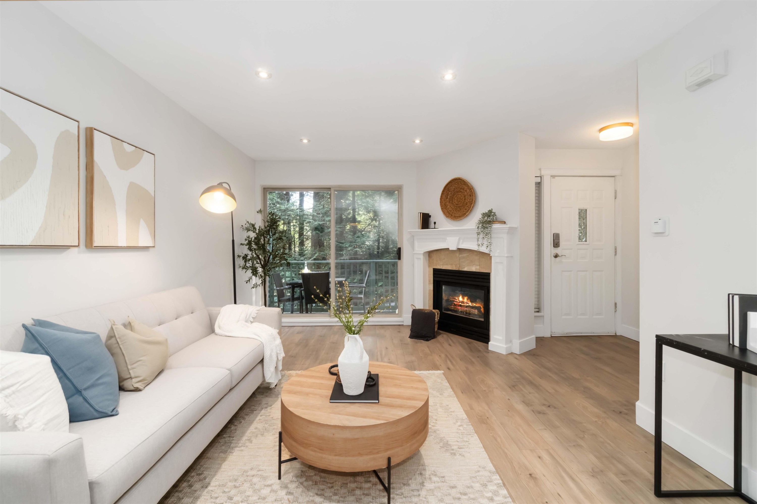 









65


Foxwood

Drive, 11,
Port Moody,




BC
V3H 4Z5

