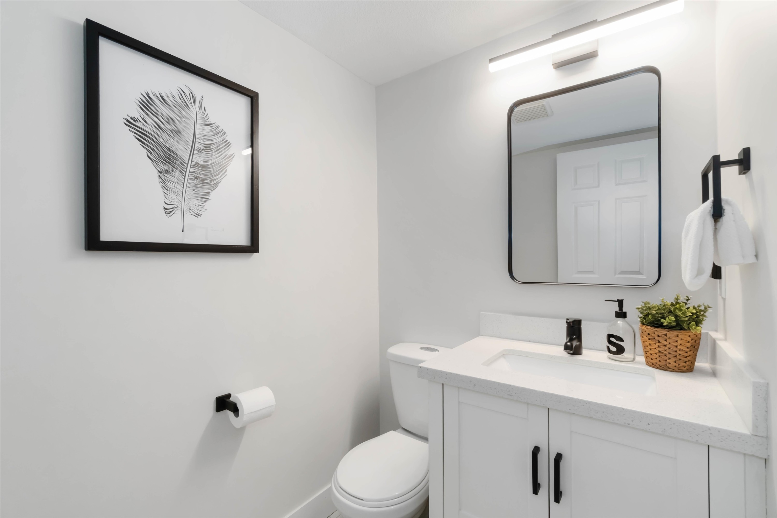 









65


Foxwood

Drive, 11,
Port Moody,




BC
V3H 4Z5

