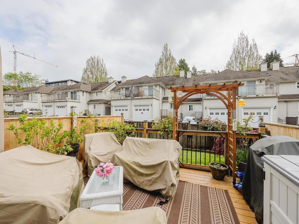 









561


Shaw

Avenue, 3,
Coquitlam,




BC
V3K 2R2

