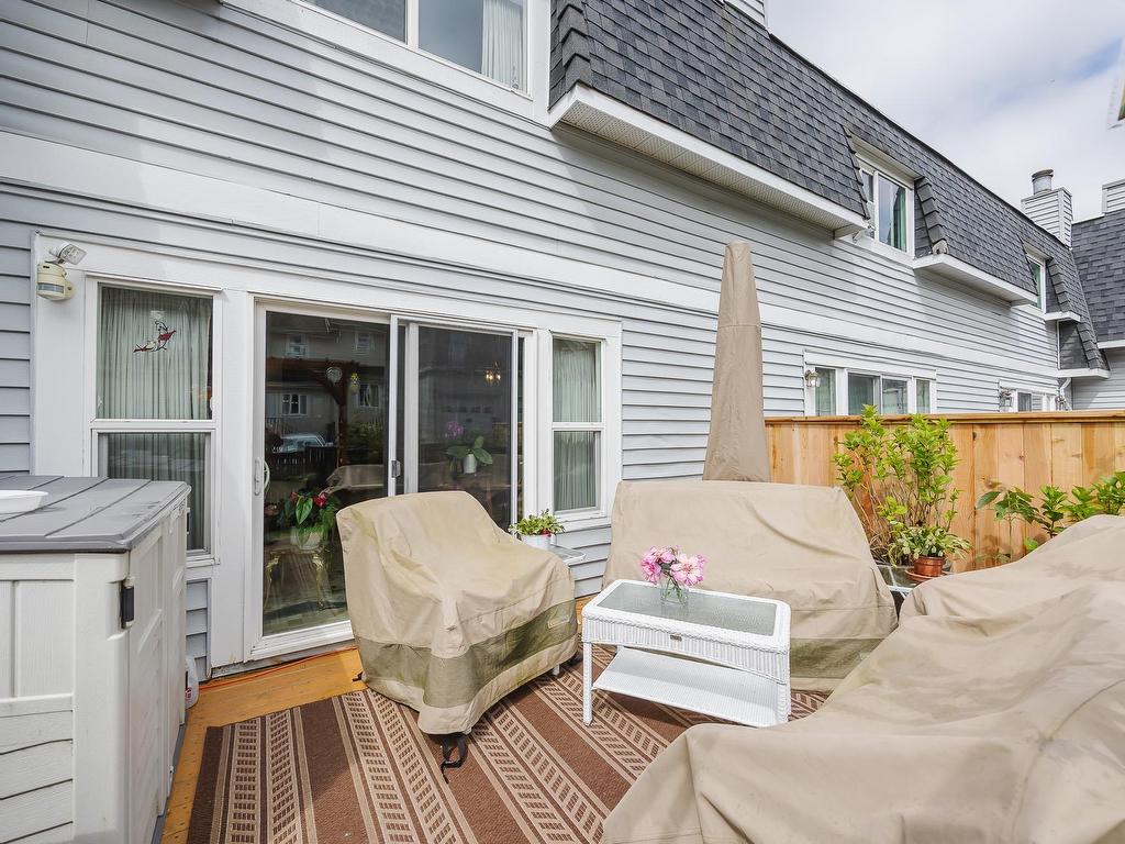 









561


Shaw

Avenue, 3,
Coquitlam,




BC
V3K 2R2

