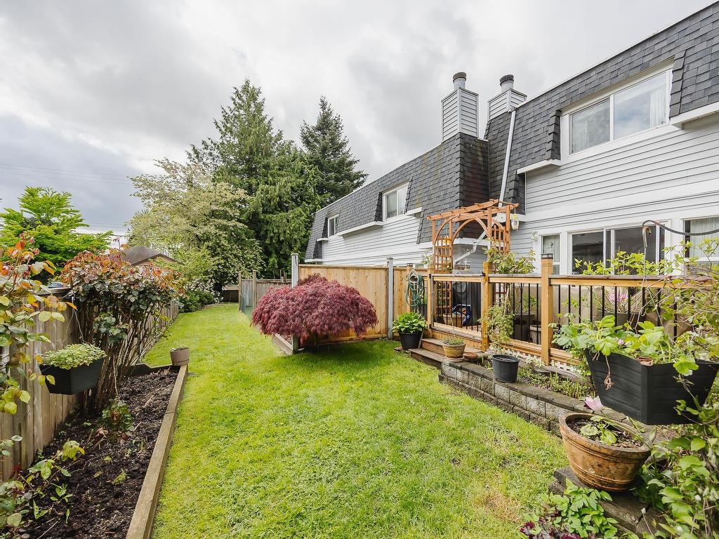 









561


Shaw

Avenue, 3,
Coquitlam,




BC
V3K 2R2

