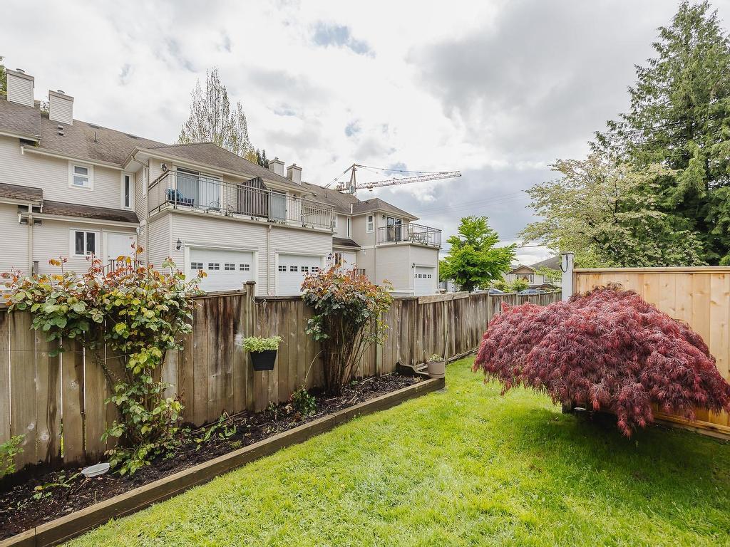 









561


Shaw

Avenue, 3,
Coquitlam,




BC
V3K 2R2

