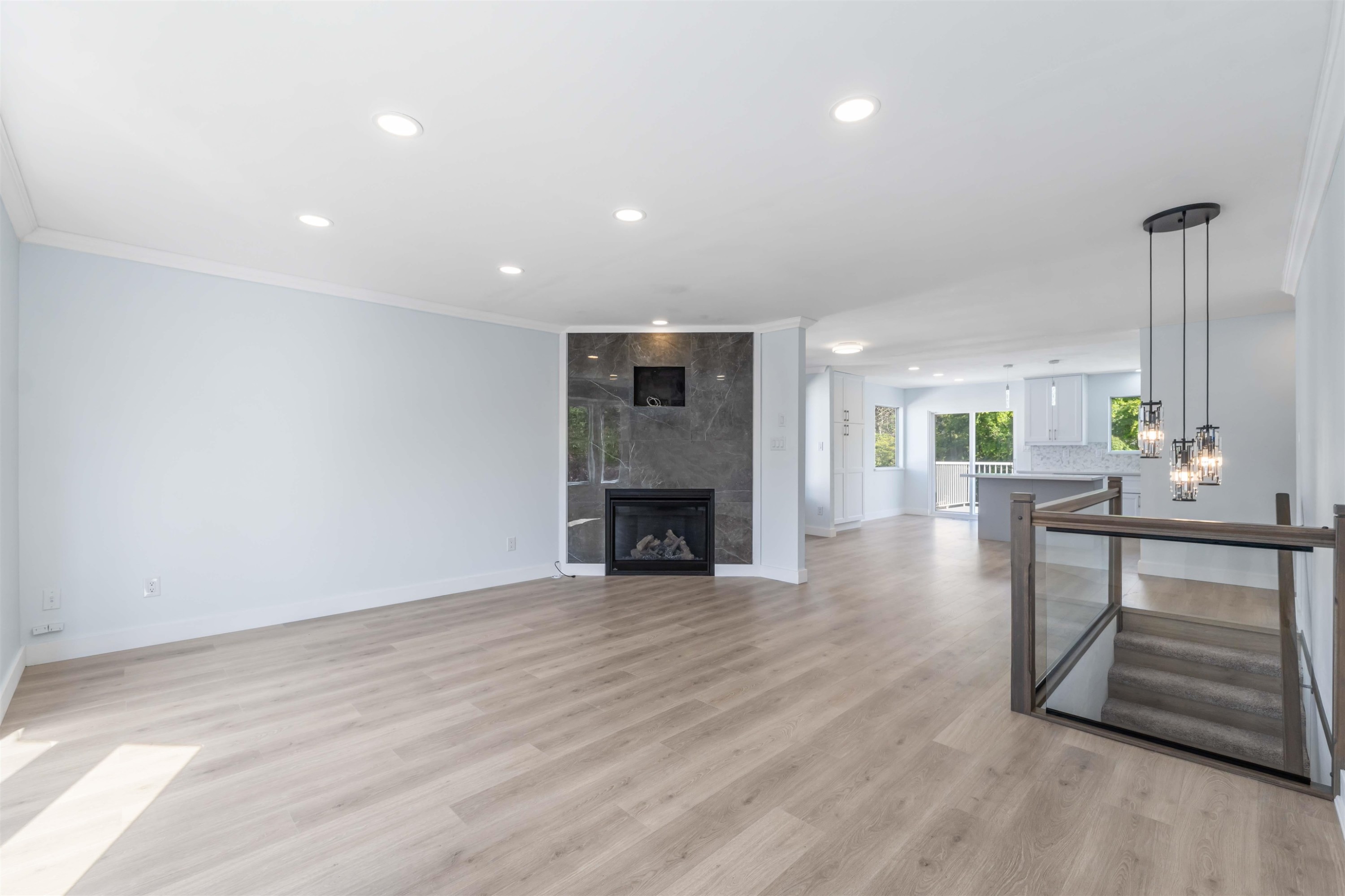 









24861


119

Avenue,
Maple Ridge,




BC
V4R 1Z1

