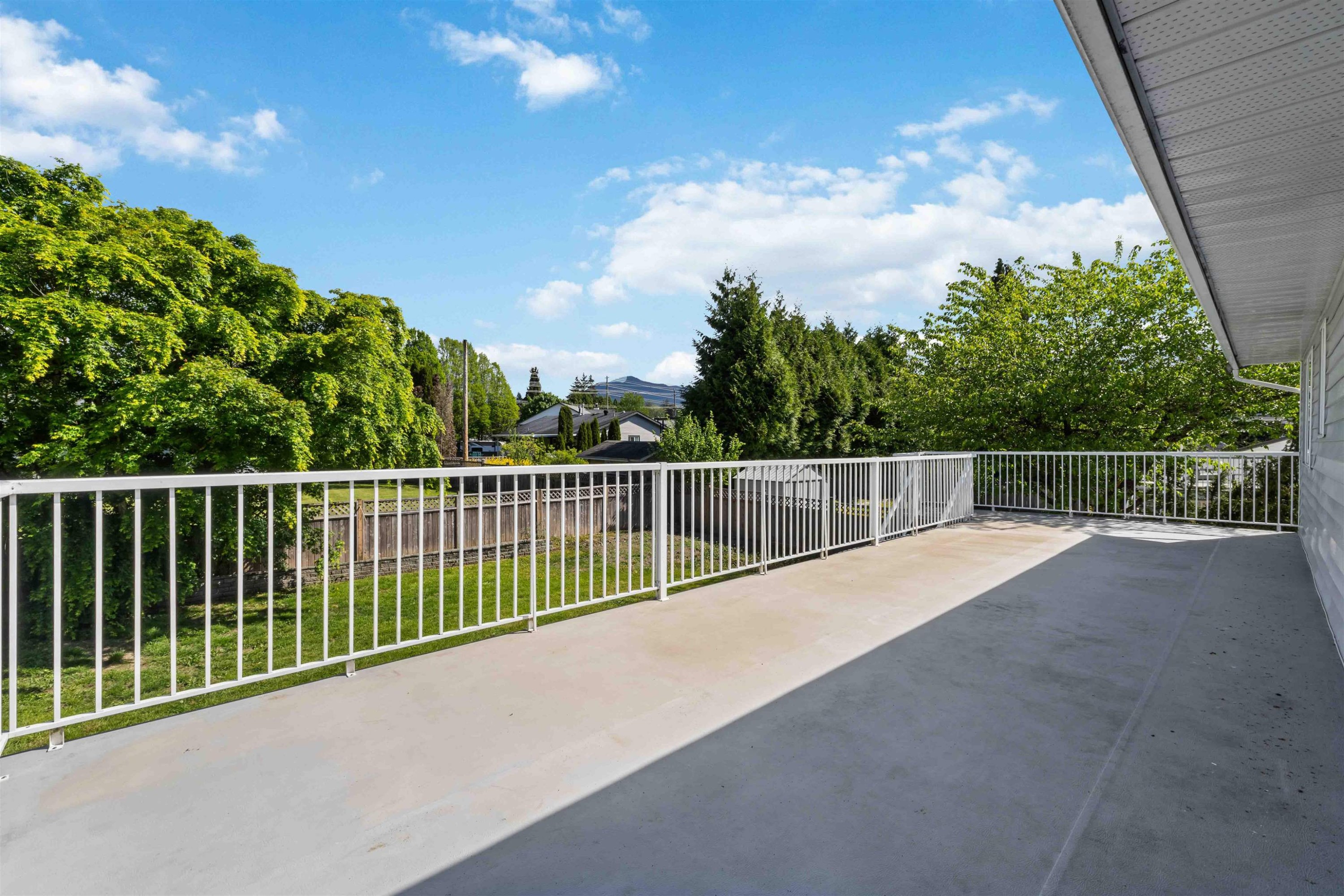 









24861


119

Avenue,
Maple Ridge,




BC
V4R 1Z1

