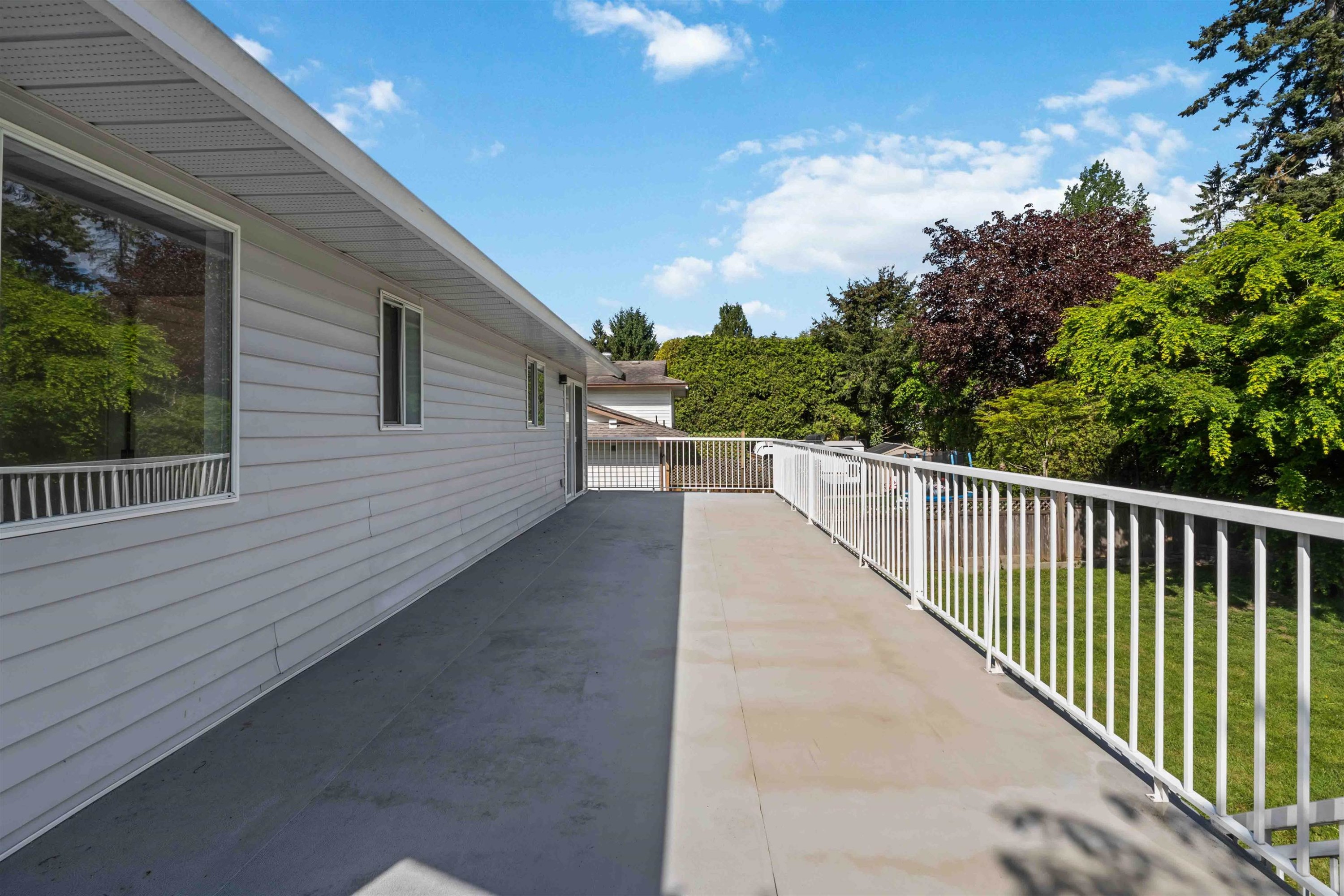 









24861


119

Avenue,
Maple Ridge,




BC
V4R 1Z1

