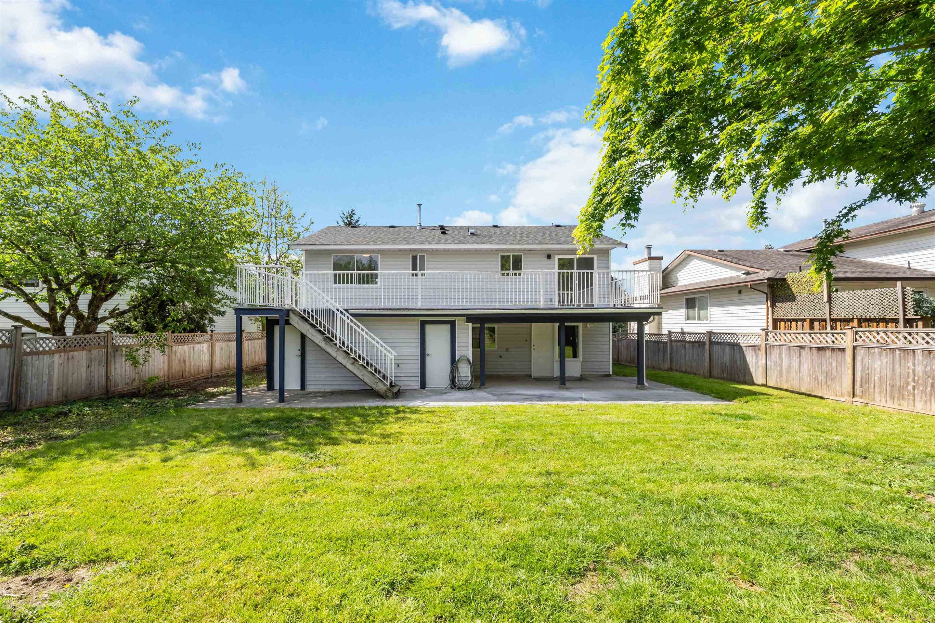 









24861


119

Avenue,
Maple Ridge,




BC
V4R 1Z1

