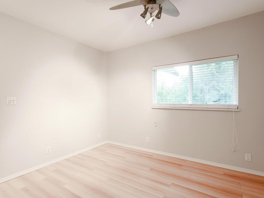 









11554


284

Street,
Maple Ridge,




BC
V2W 1L9

