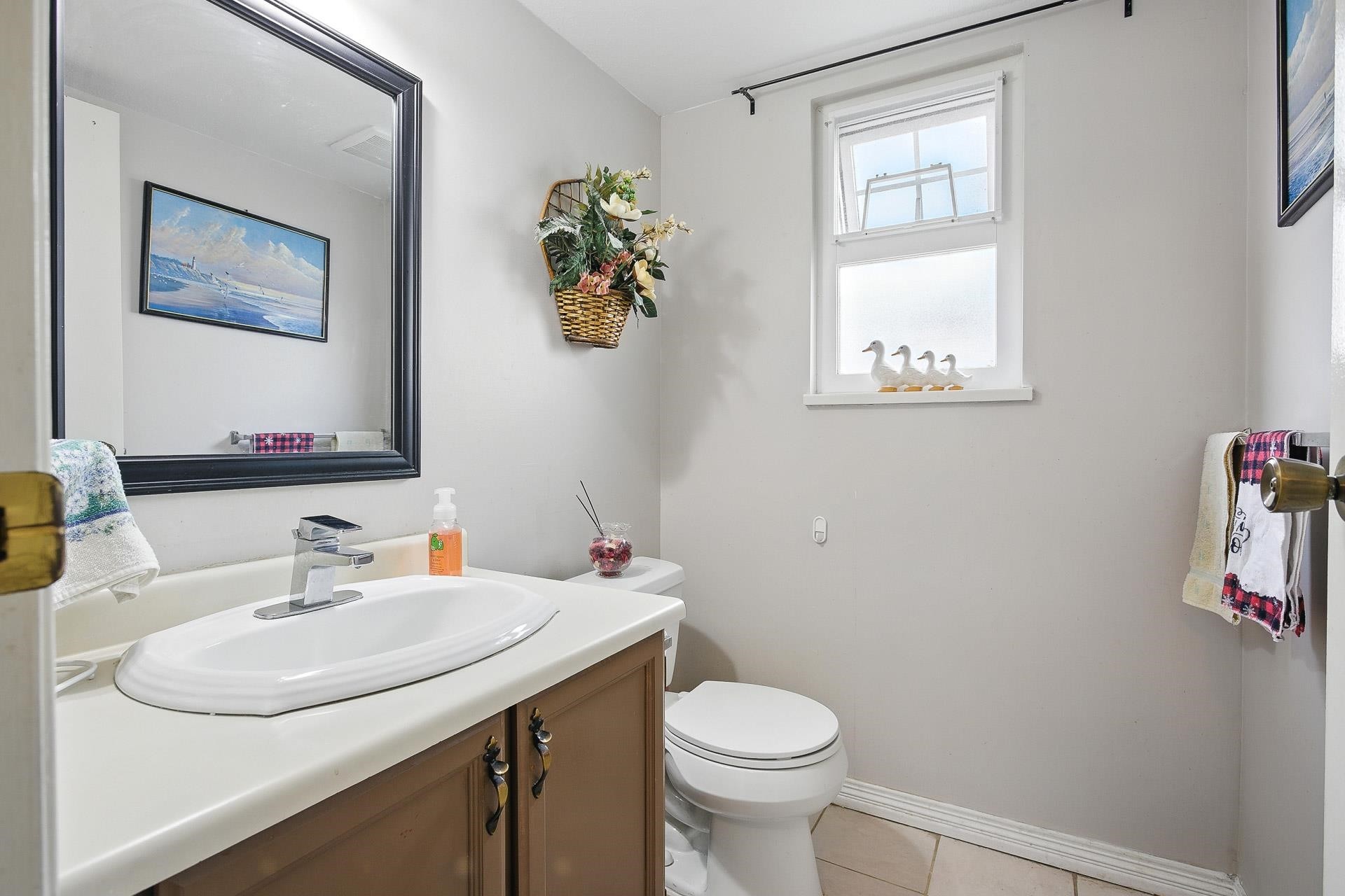 









1177


Esperanza

Drive,
Coquitlam,




BC
V3C 6C7

