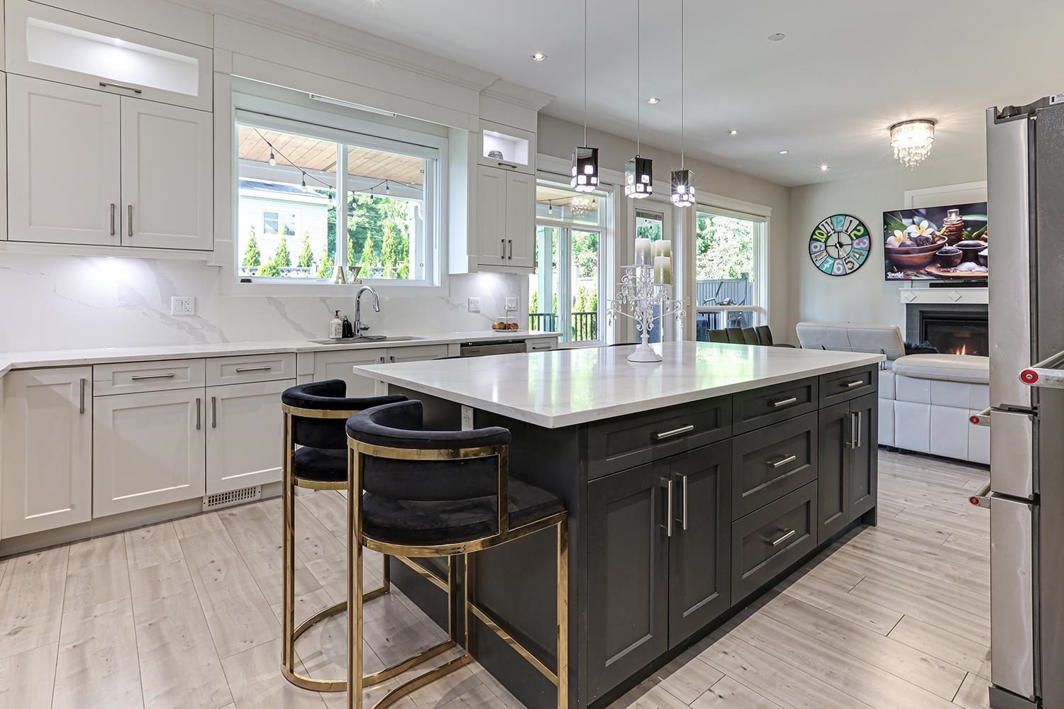 









3399


Derbyshire

Avenue,
Coquitlam,




BC
V3E 0G3

