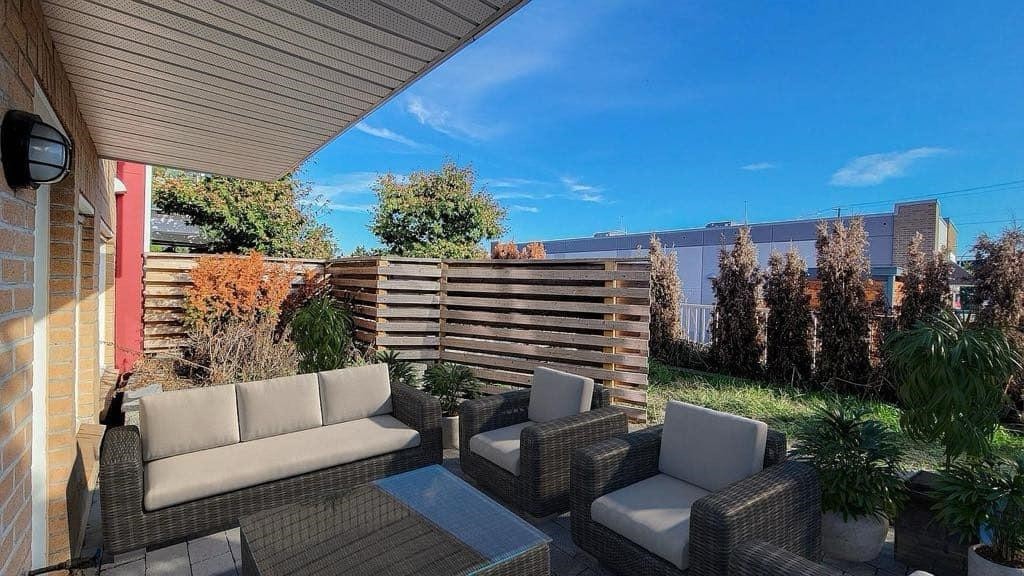 









1990


Westminster

Avenue, 103,
Coquitlam,




BC
V3B 1E8

