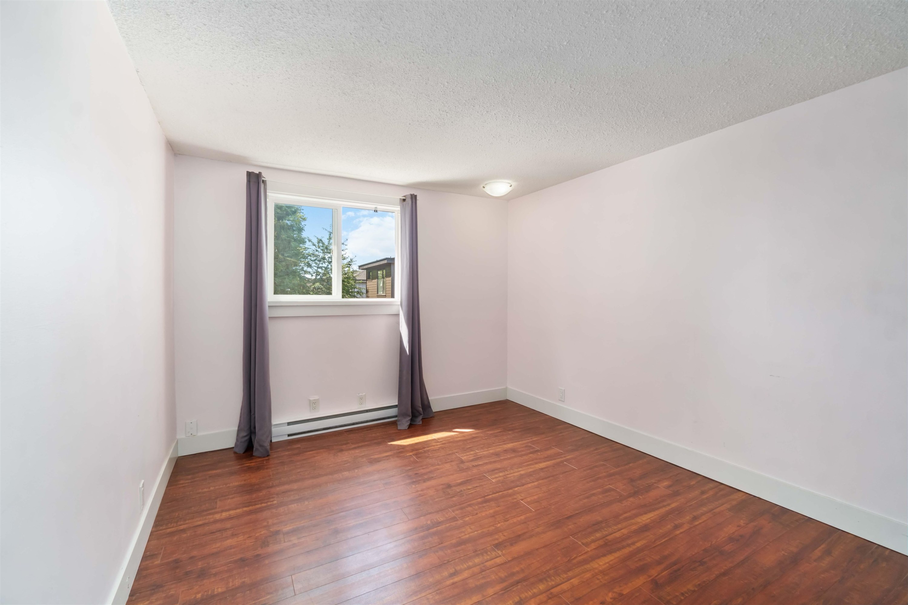 









242


26th

Avenue East,
Vancouver,




BC
V5V 2H3

