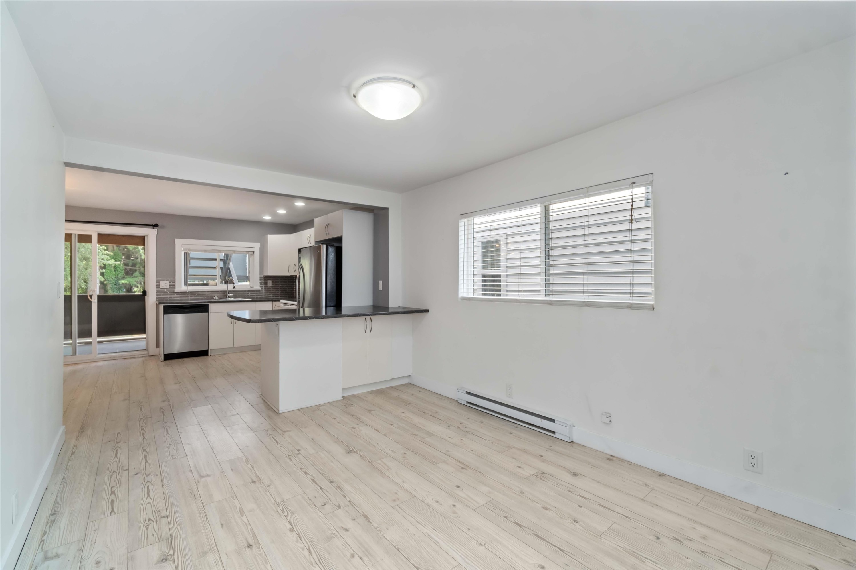 









242


26th

Avenue East,
Vancouver,




BC
V5V 2H3


