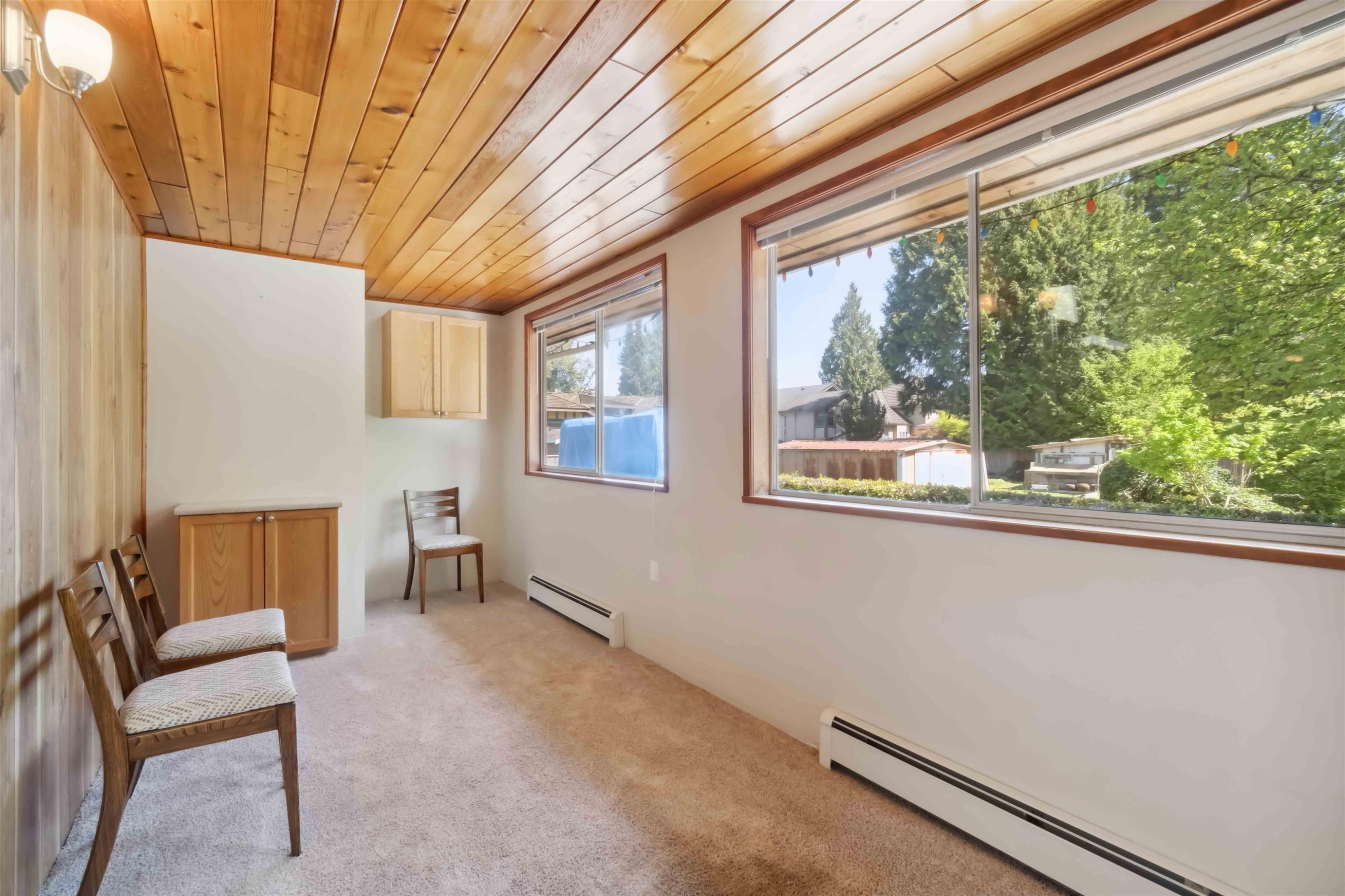 









805


Foster

Avenue,
Coquitlam,




BC
V3J 2L8

