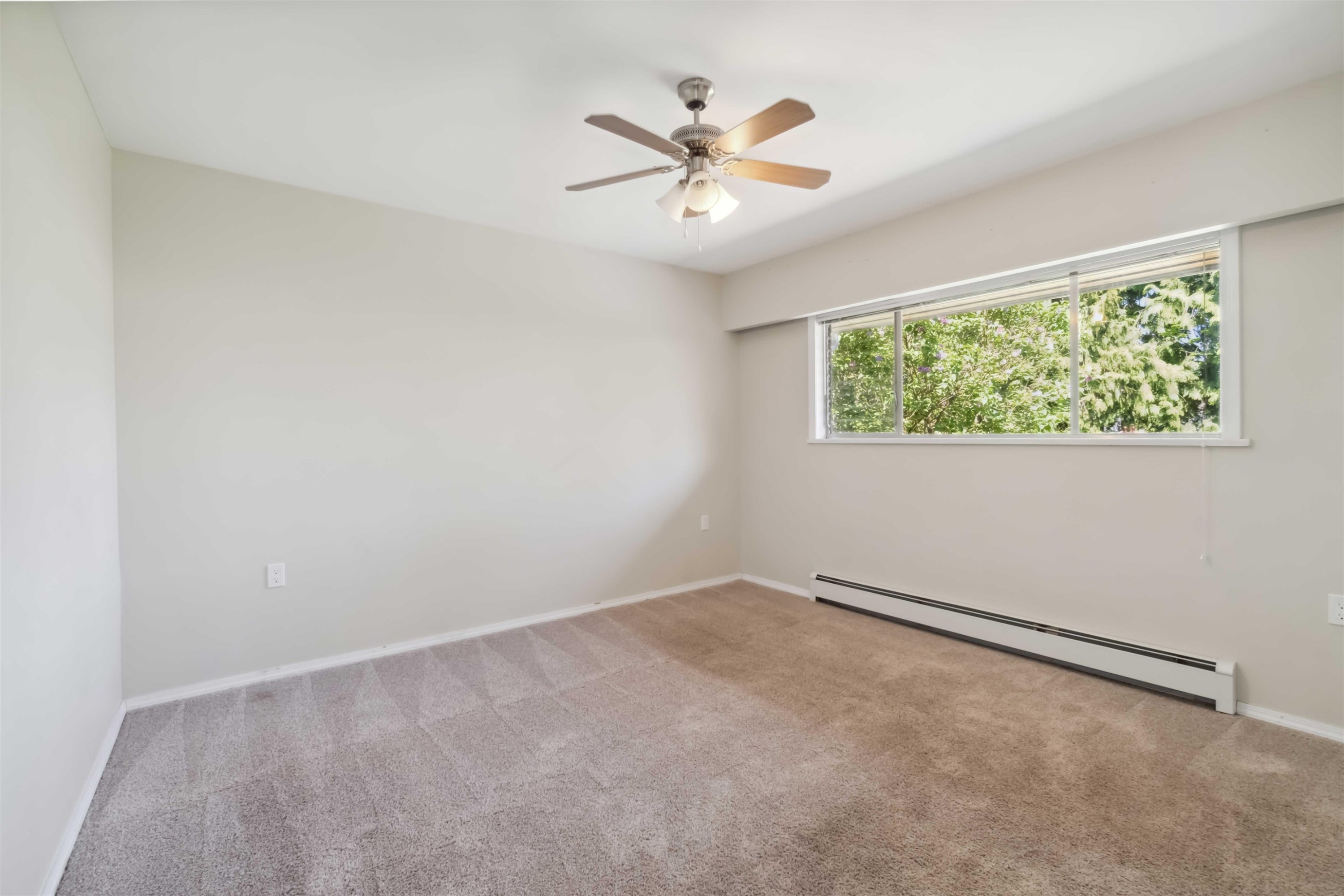 









805


Foster

Avenue,
Coquitlam,




BC
V3J 2L8

