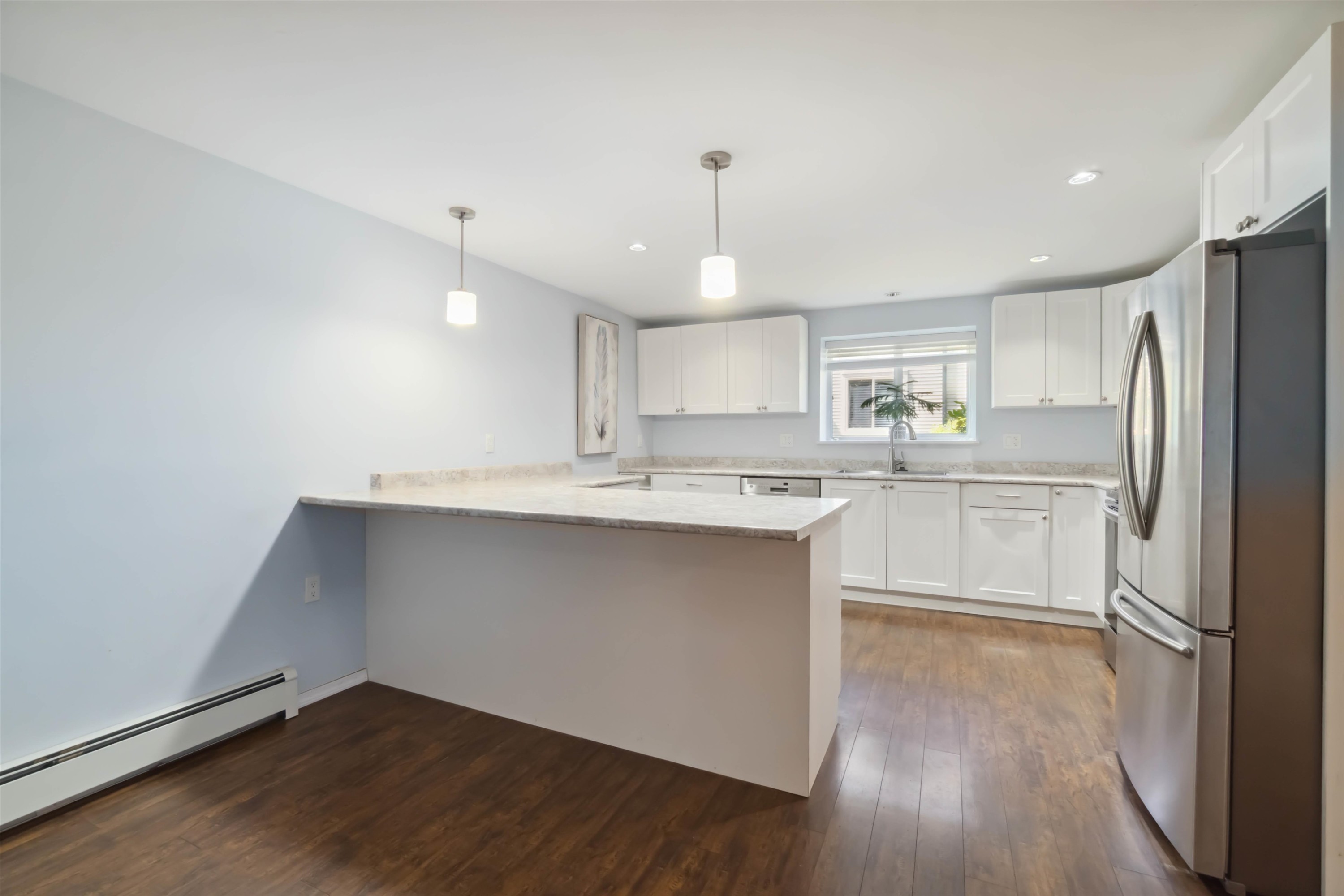 









805


Foster

Avenue,
Coquitlam,




BC
V3J 2L8

