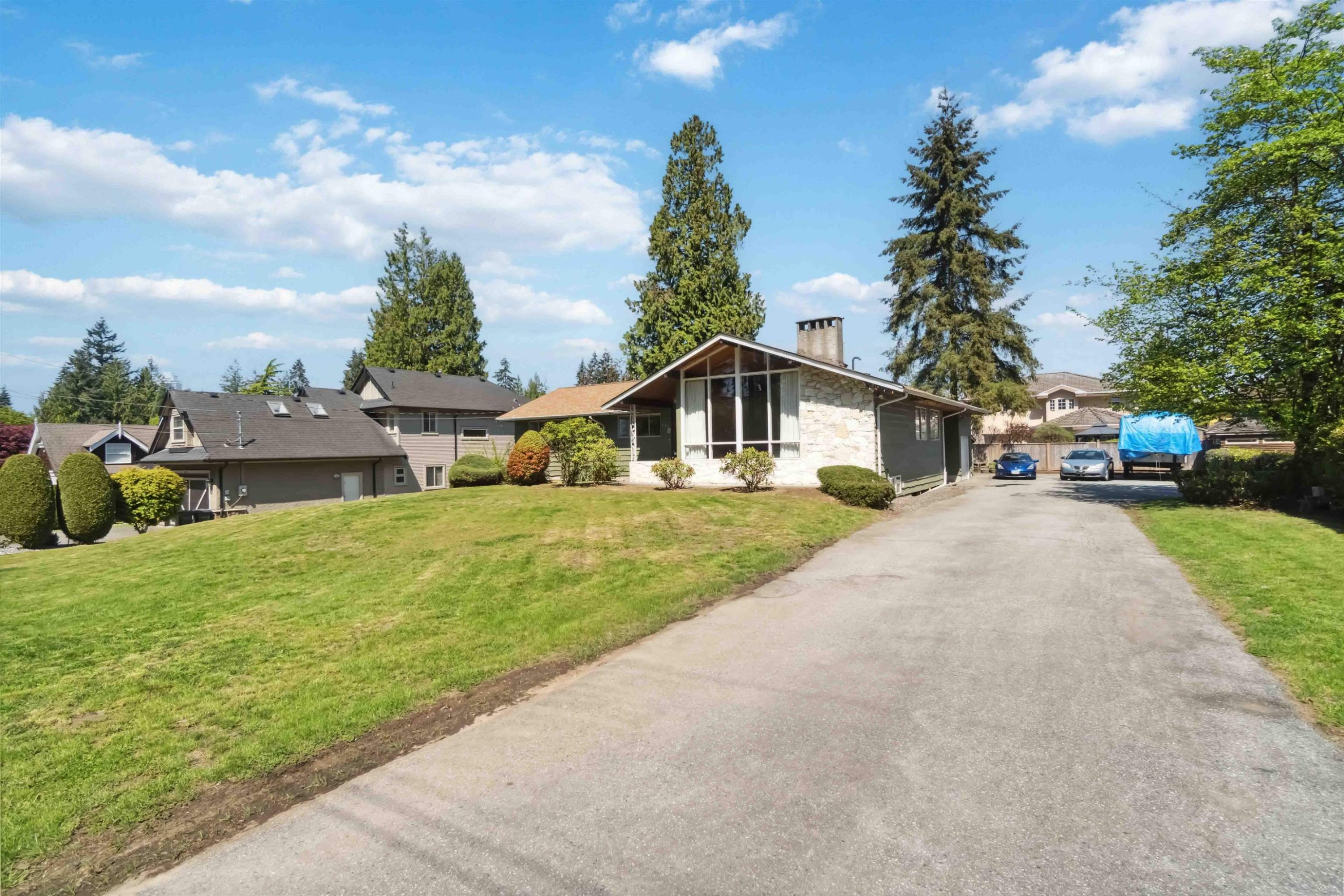









805


Foster

Avenue,
Coquitlam,




BC
V3J 2L8

