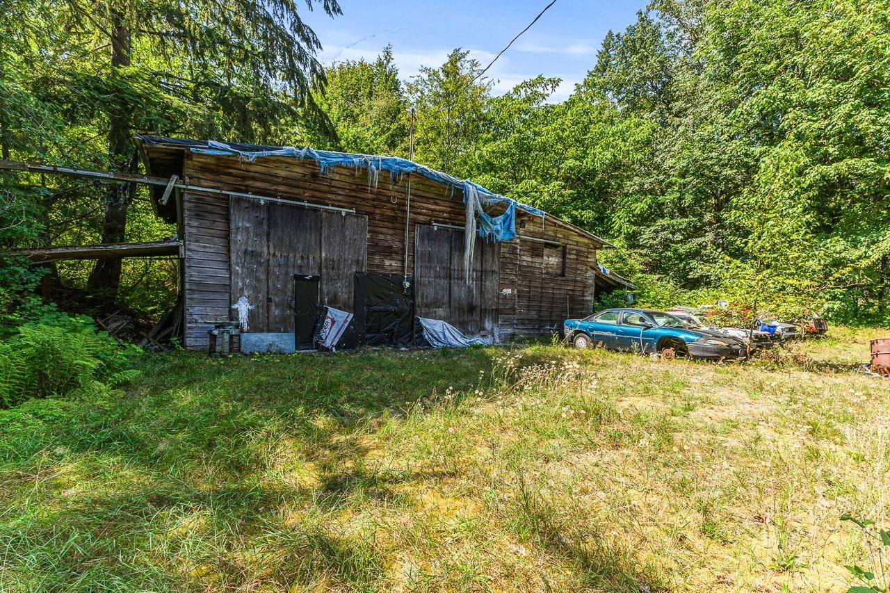 









11167


284th

Street,
Maple Ridge,




BC
V2W 1T9

