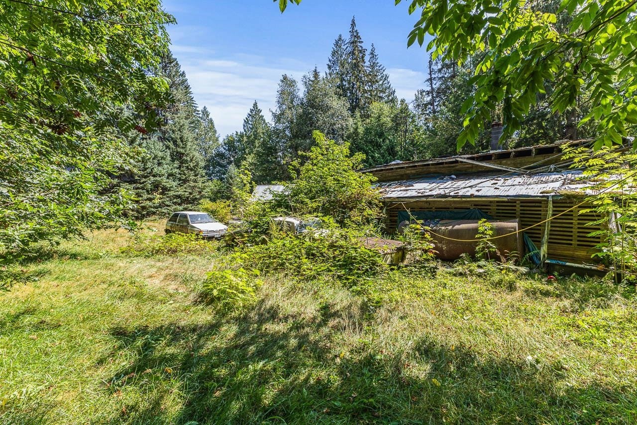 









11167


284th

Street,
Maple Ridge,




BC
V2W 1T9

