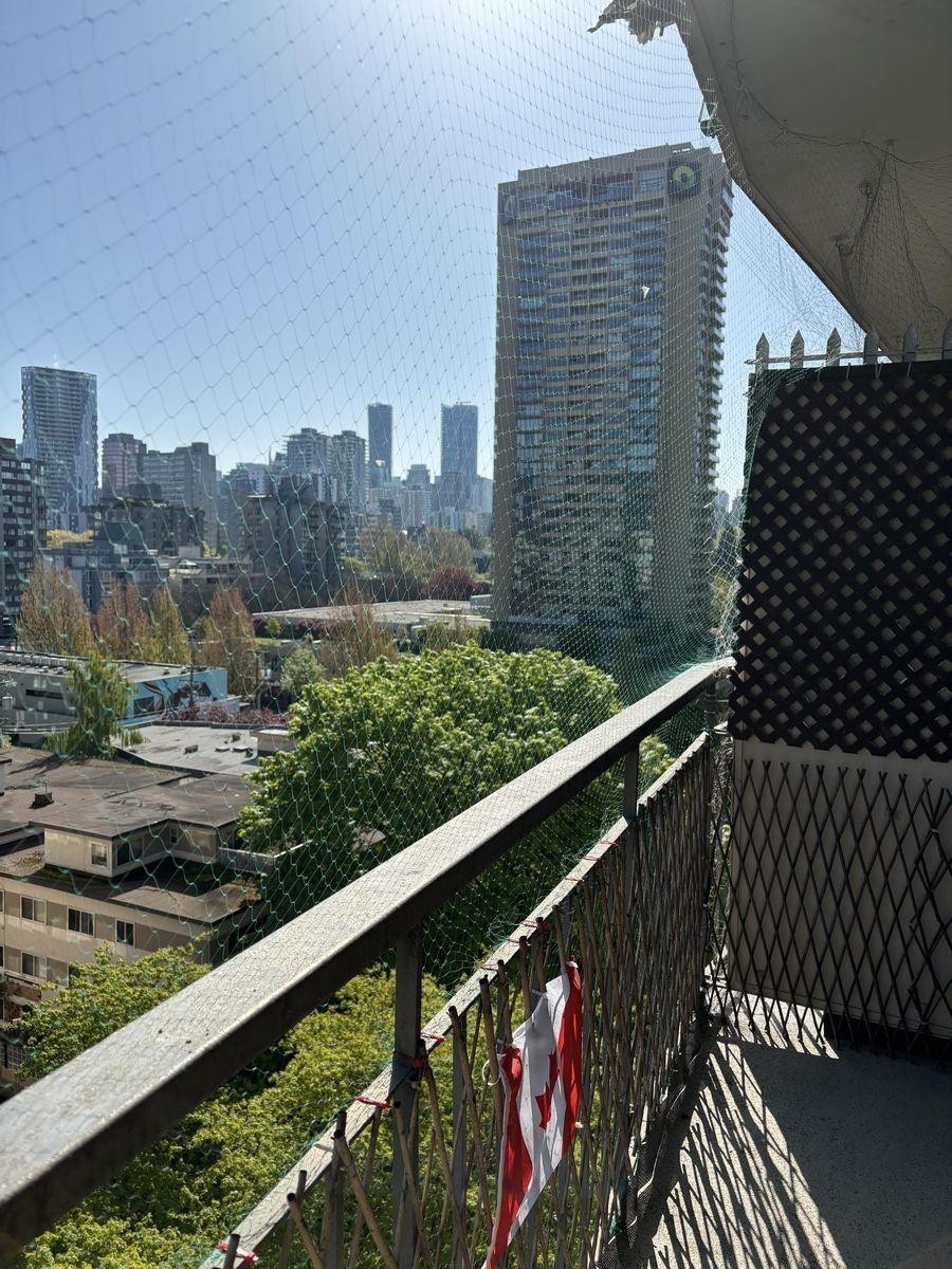 









1850


Comox

Street, 1006,
Vancouver,




BC
V6G 1R3

