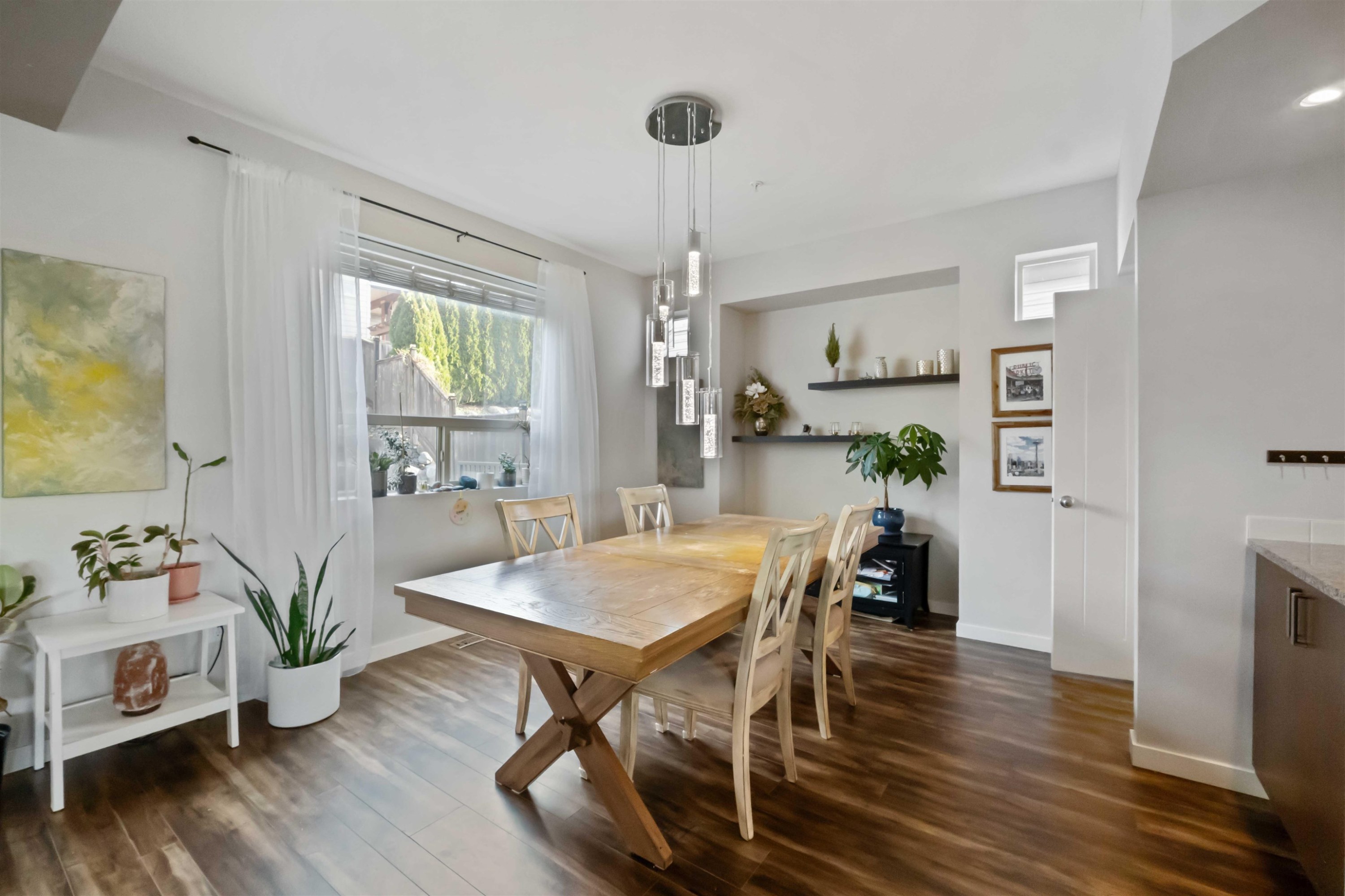 









10750


Beecham

Place,
Maple Ridge,




BC
V2W 0E9

