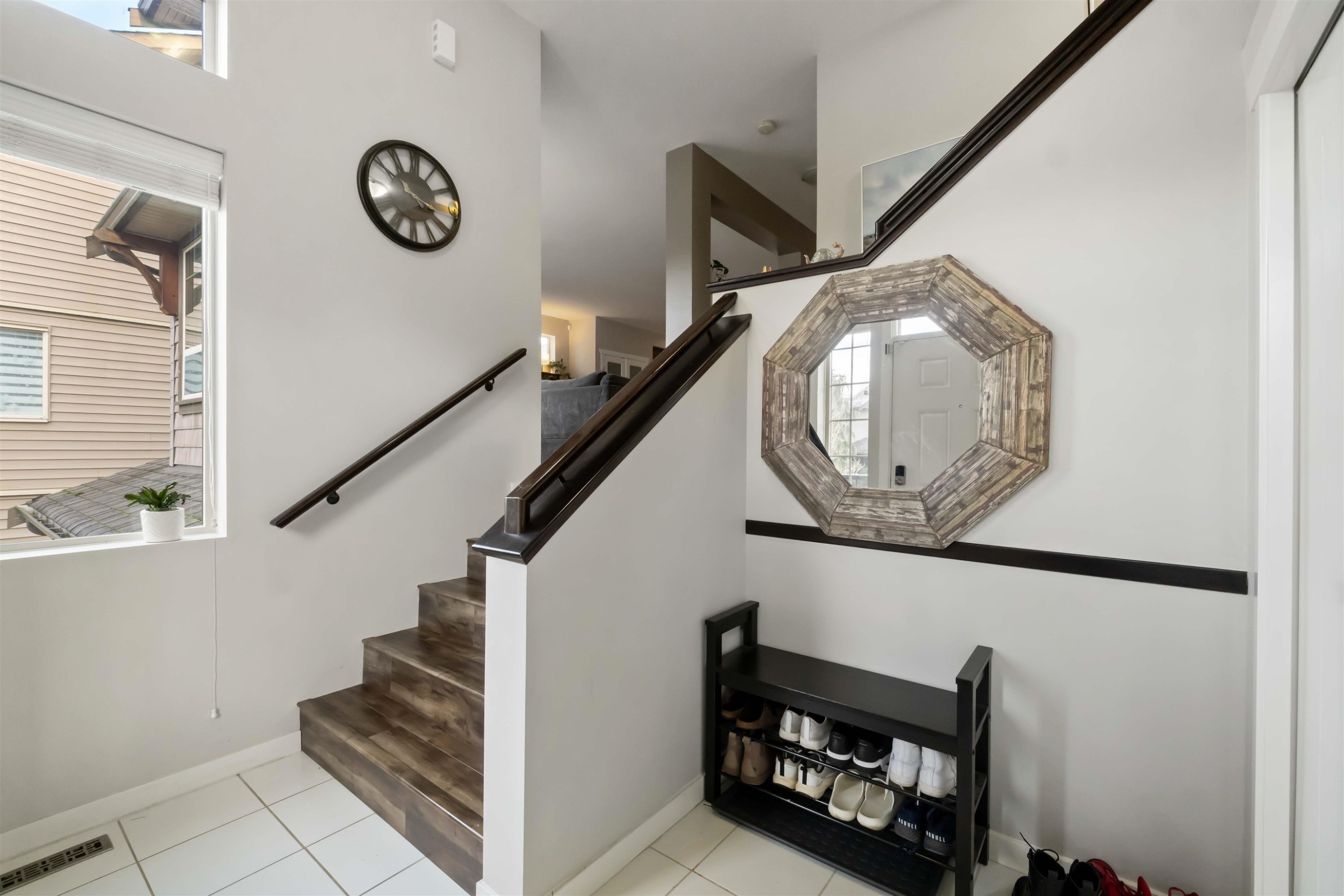 









10750


Beecham

Place,
Maple Ridge,




BC
V2W 0E9

