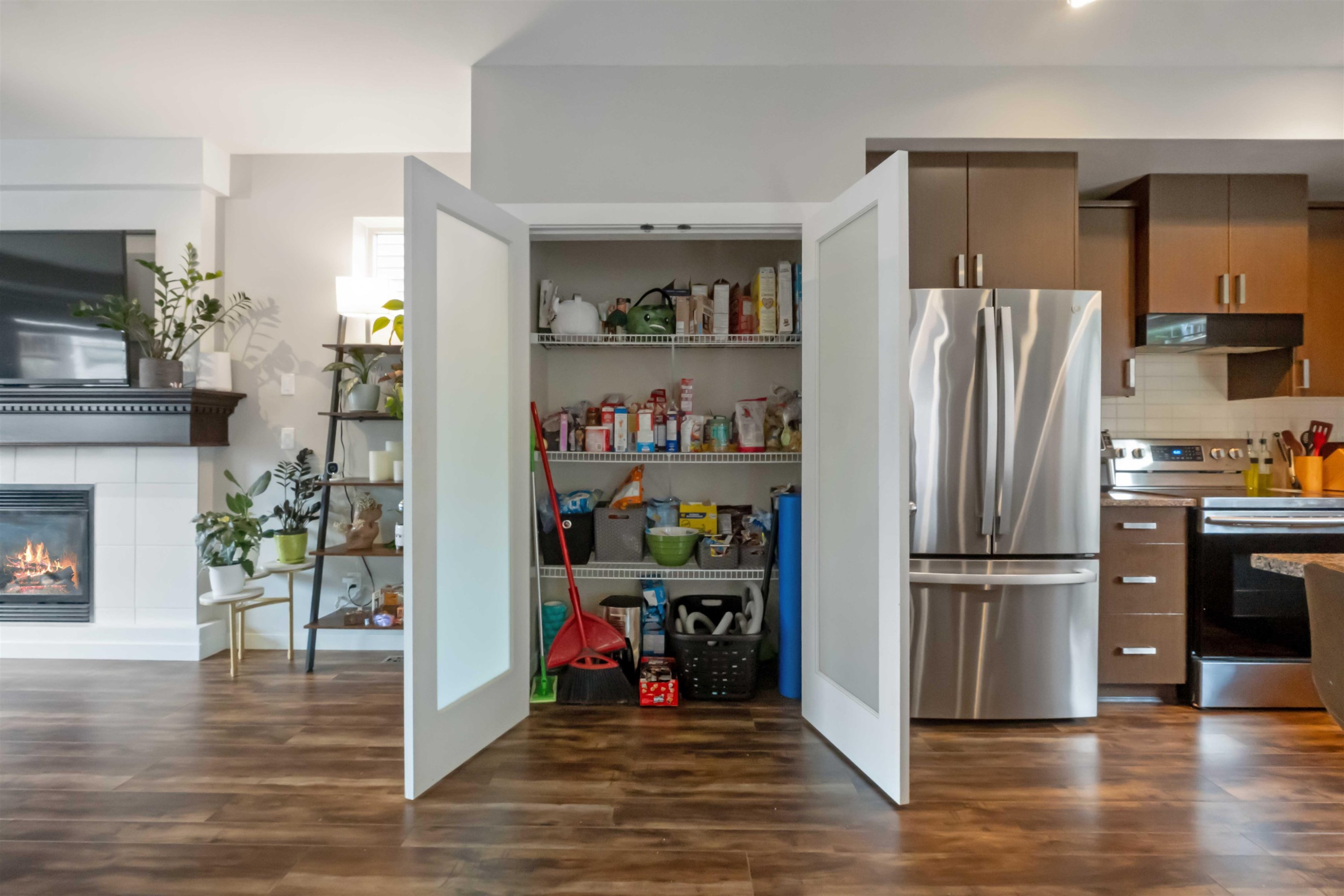 









10750


Beecham

Place,
Maple Ridge,




BC
V2W 0E9

